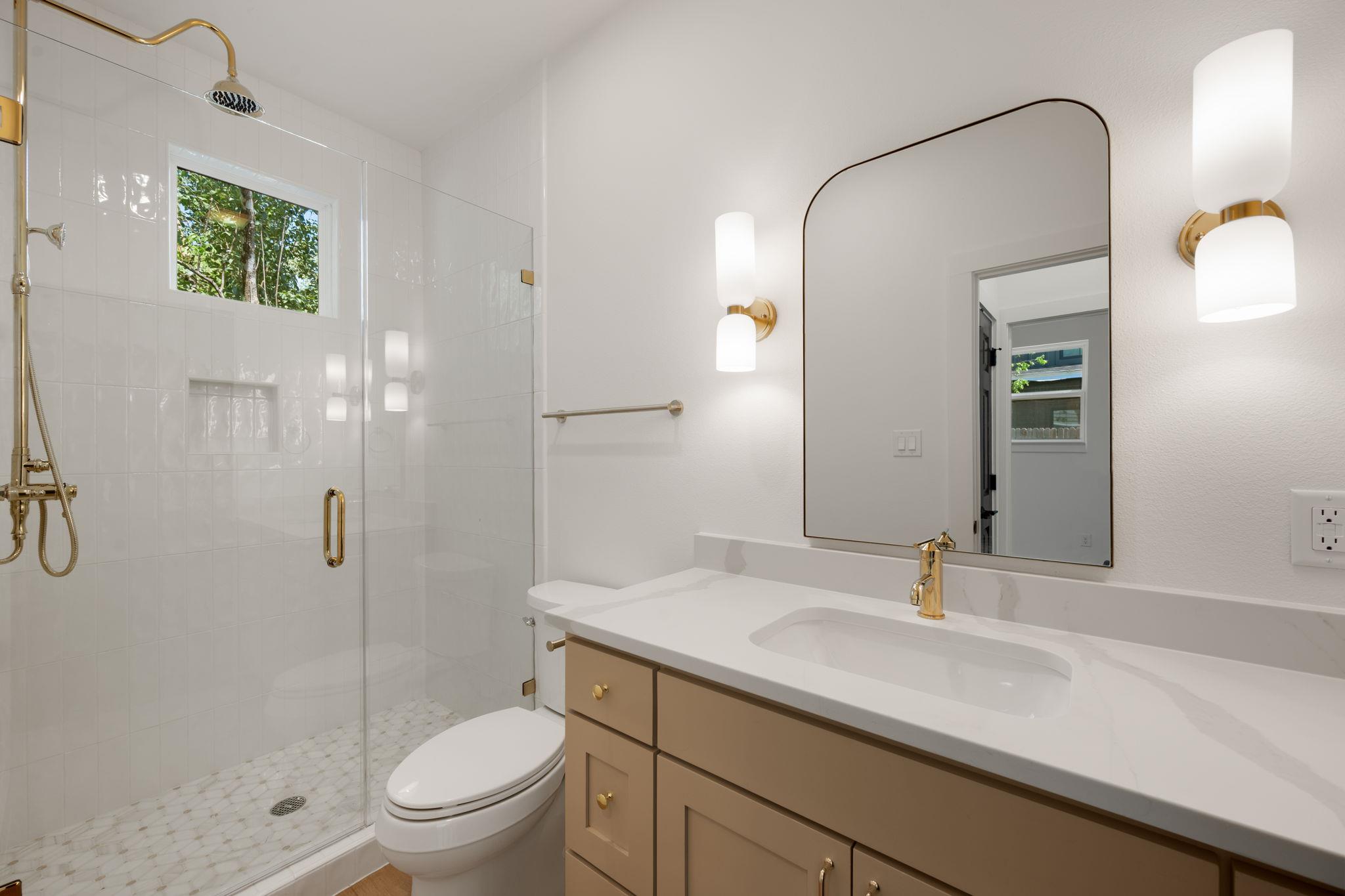 5408 Downs Dr, Austin, TX 78721