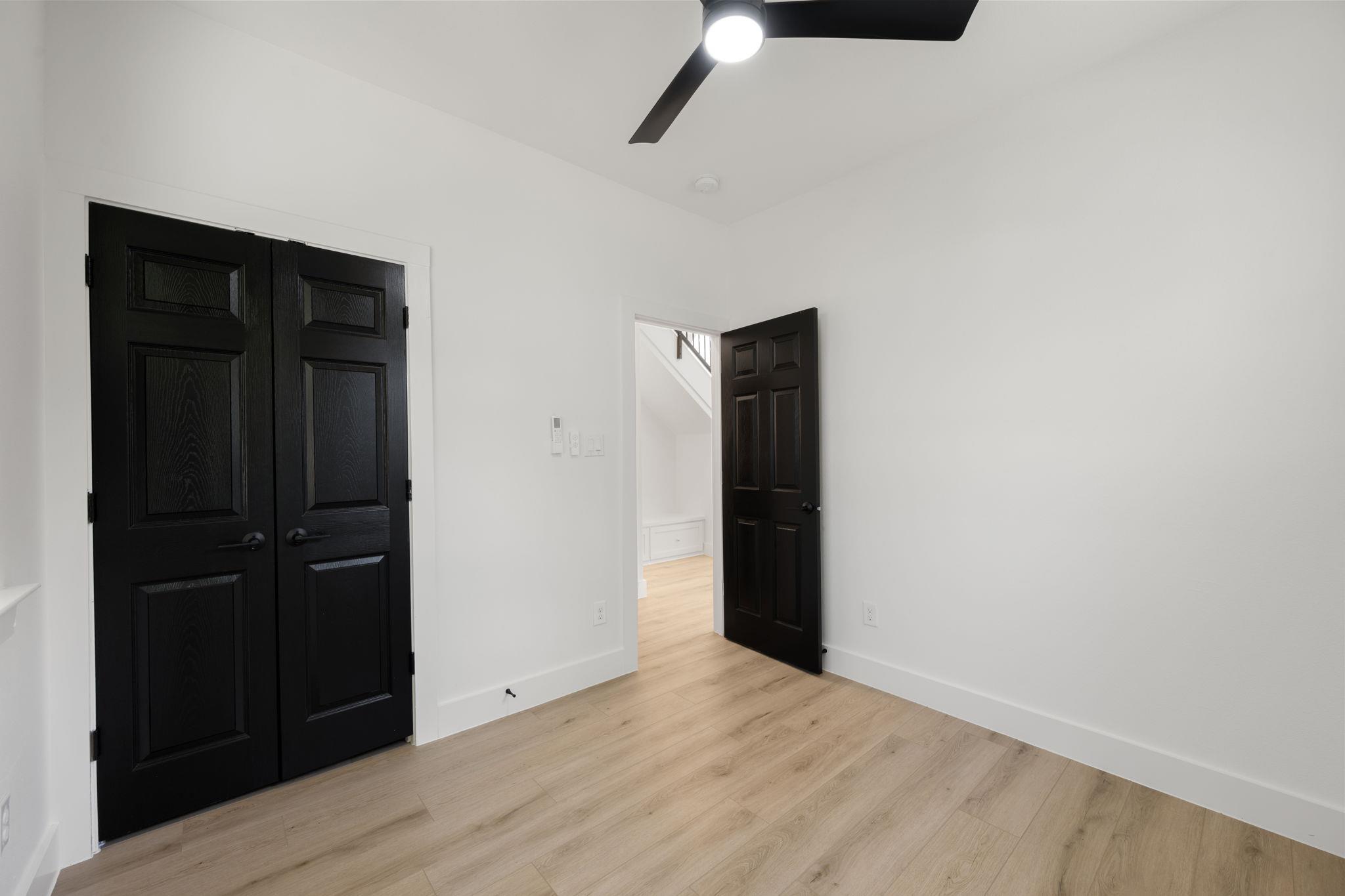 5408 Downs Dr, Austin, TX 78721