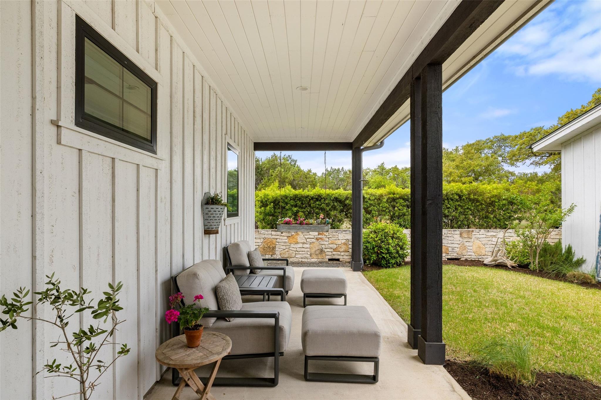 19601 Flying J Blvd # 16, Spicewood, TX 78669