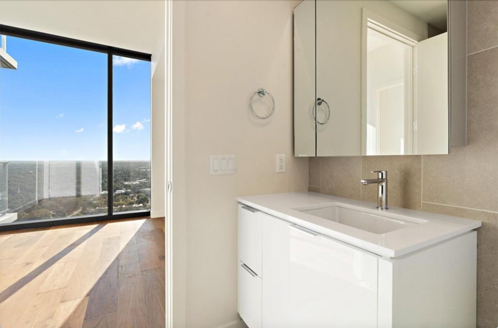 44 East Ave # 1509, Austin, TX 78701