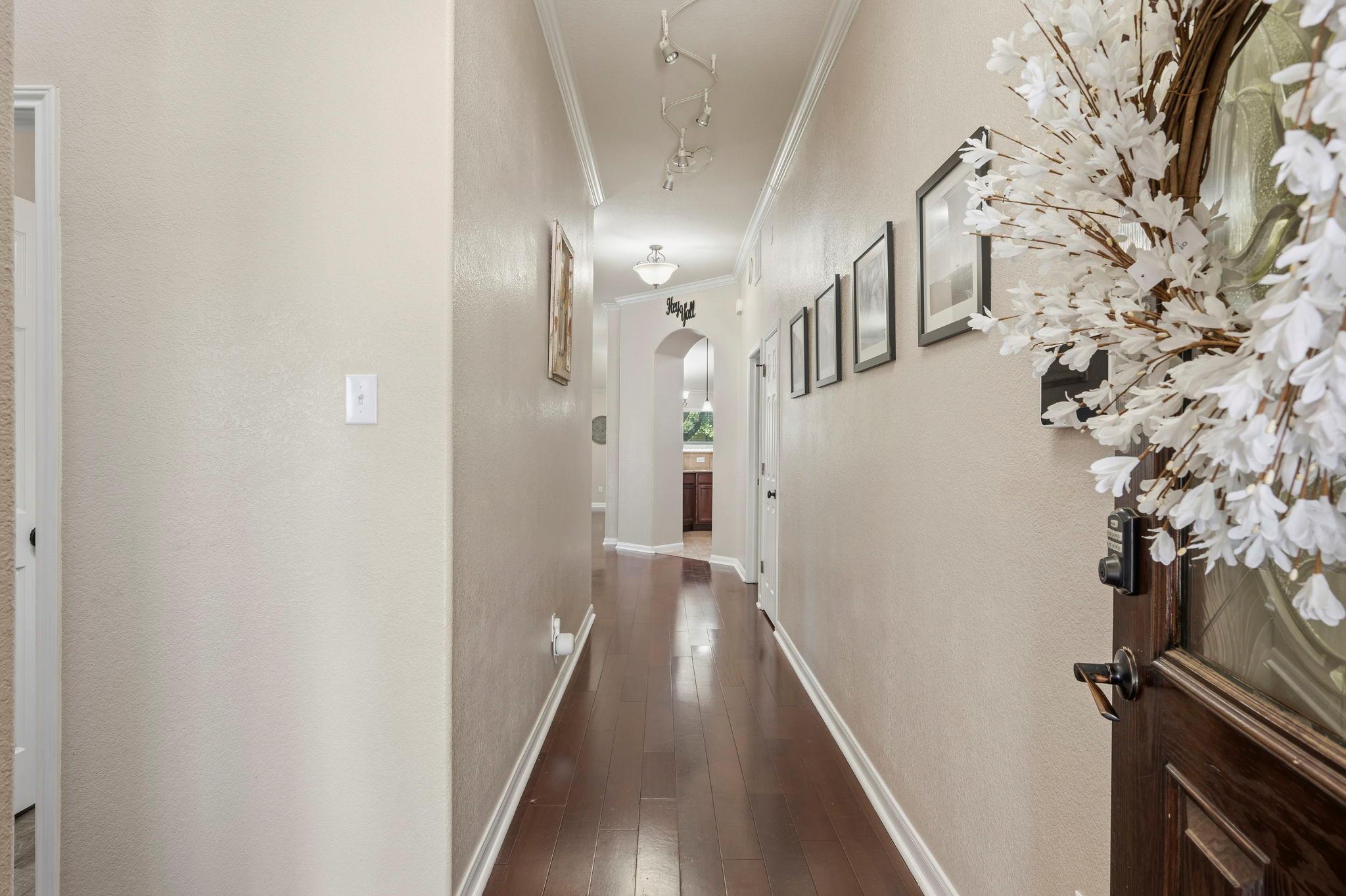 1923 Barnett Dr, Cedar Park, TX 78613