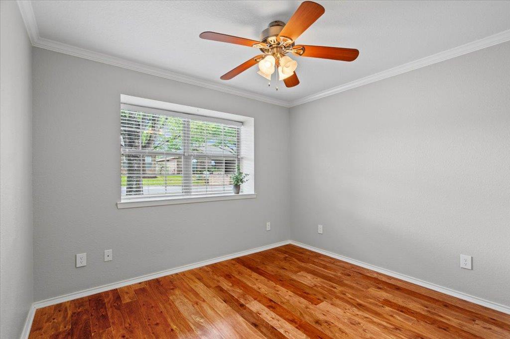 710 Cottonwood Dr, Burnet, TX 78611