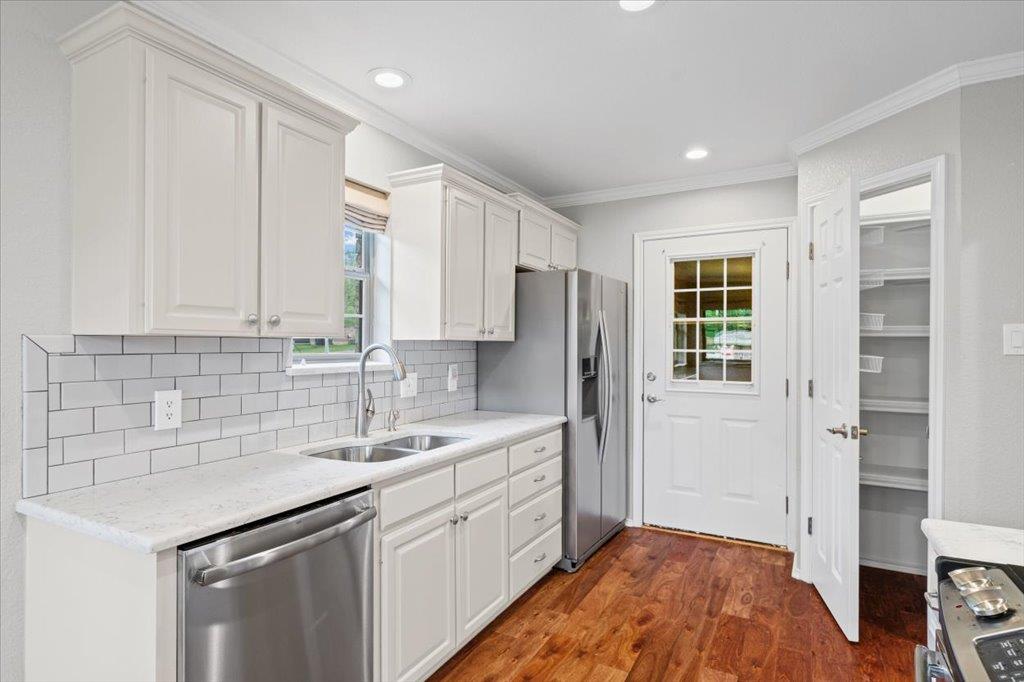 710 Cottonwood Dr, Burnet, TX 78611