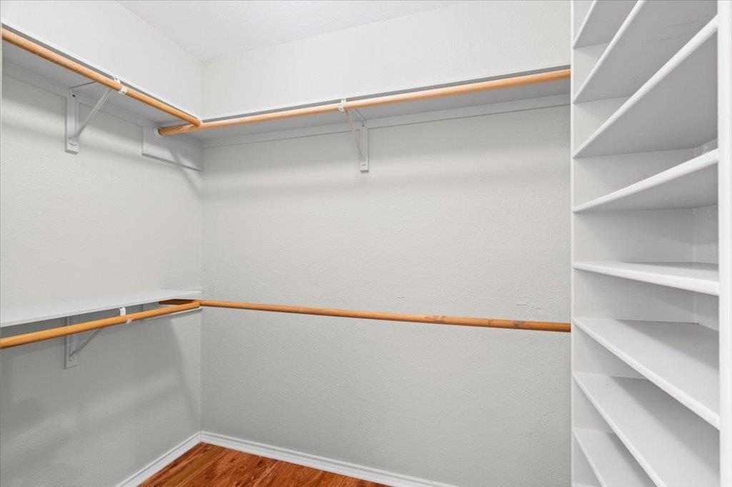 710 Cottonwood Dr, Burnet, TX 78611