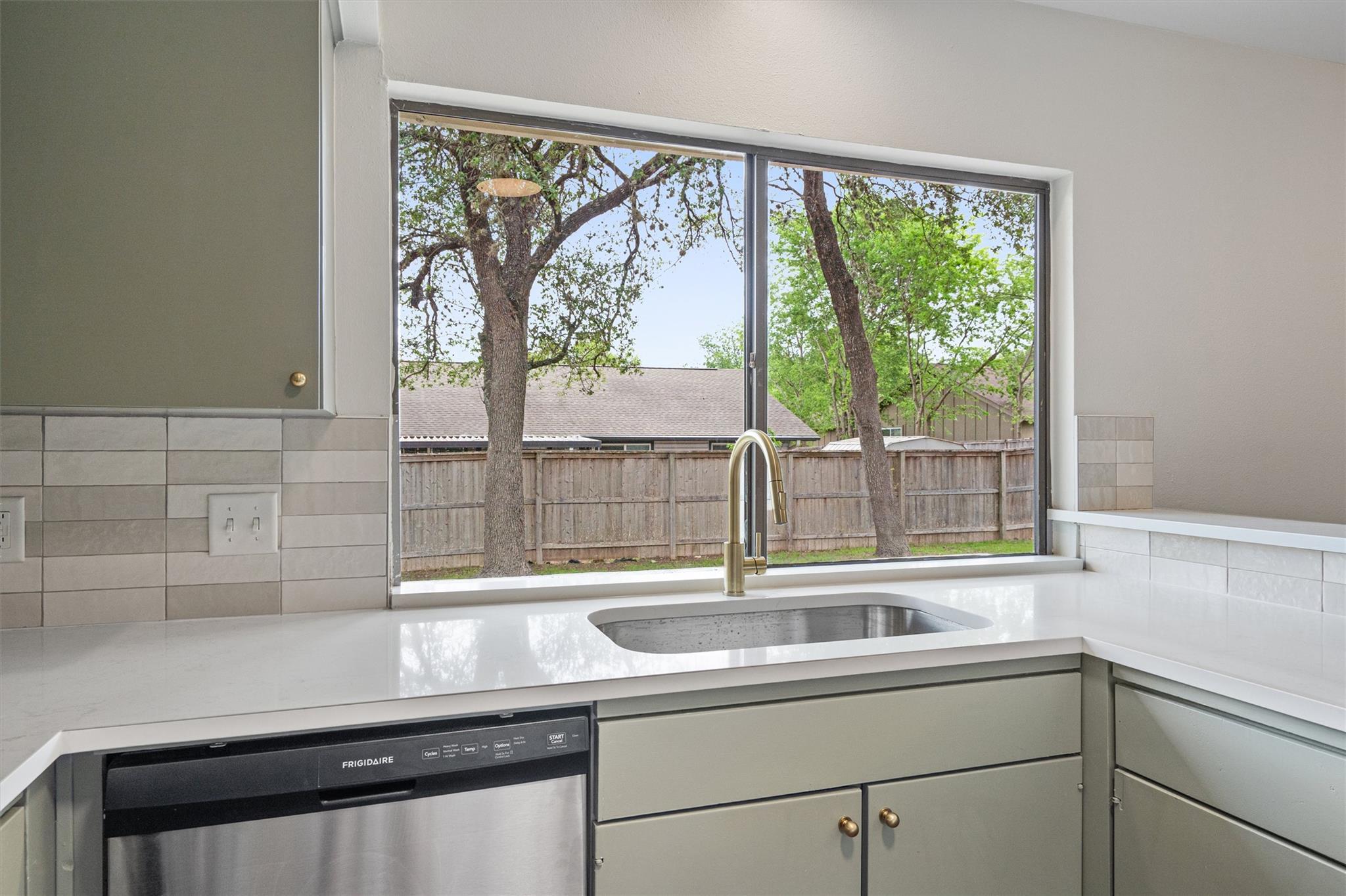 6501 Boleynwood Dr, Austin, TX 78745