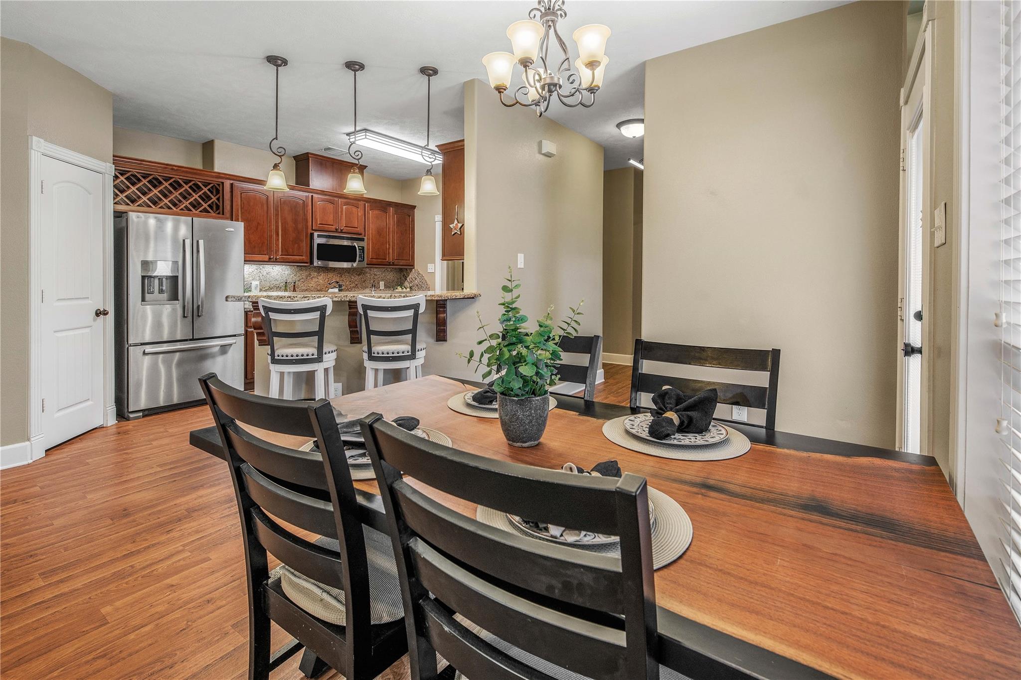 1723 Creekside Cir, College Station, TX 77845