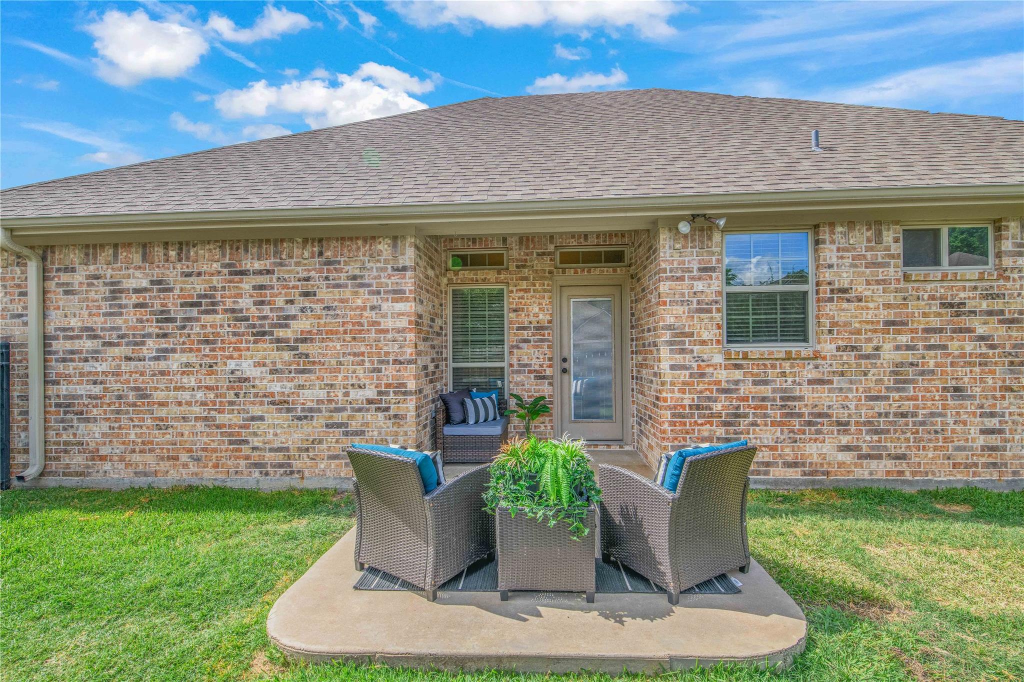 1723 Creekside Cir, College Station, TX 77845