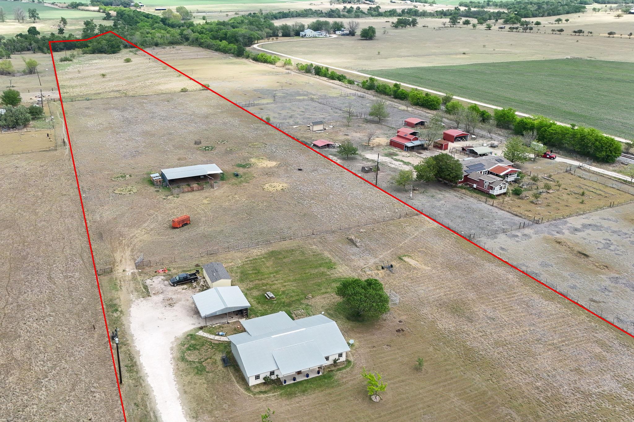 851 County Road 454 Rd, Taylor, TX 76574