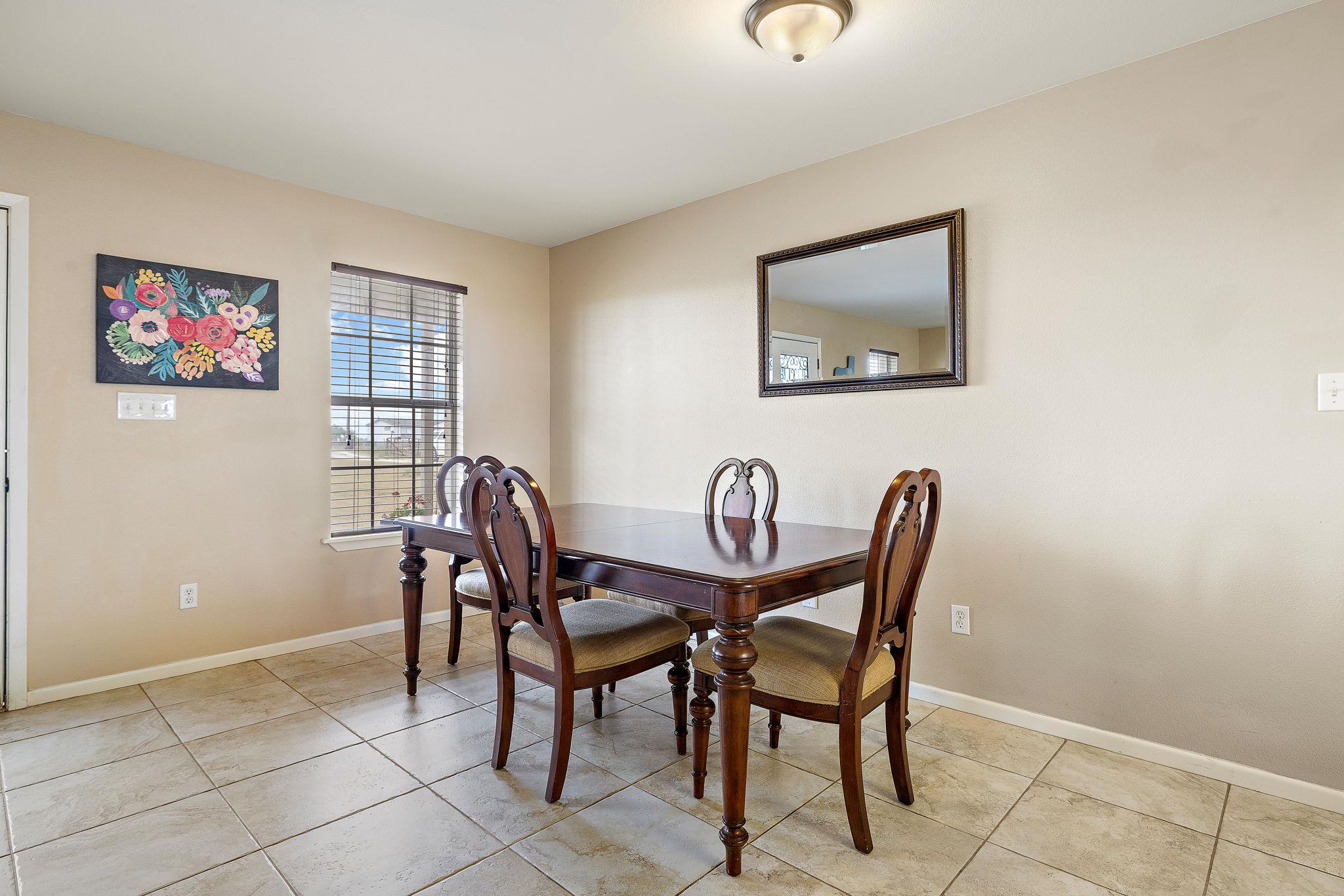 851 County Road 454 Rd, Taylor, TX 76574