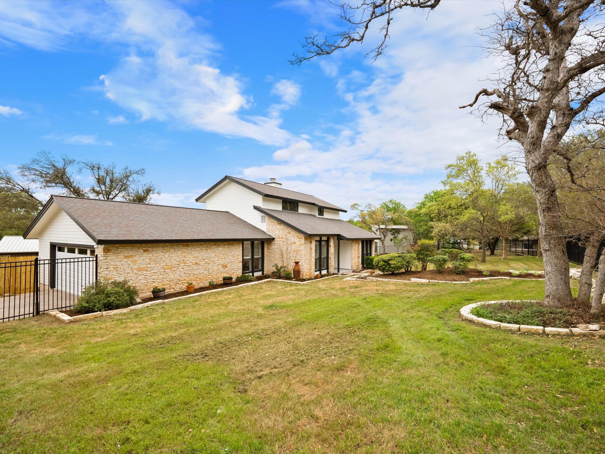 10404 Spicewood Mesa, Austin, TX 78759