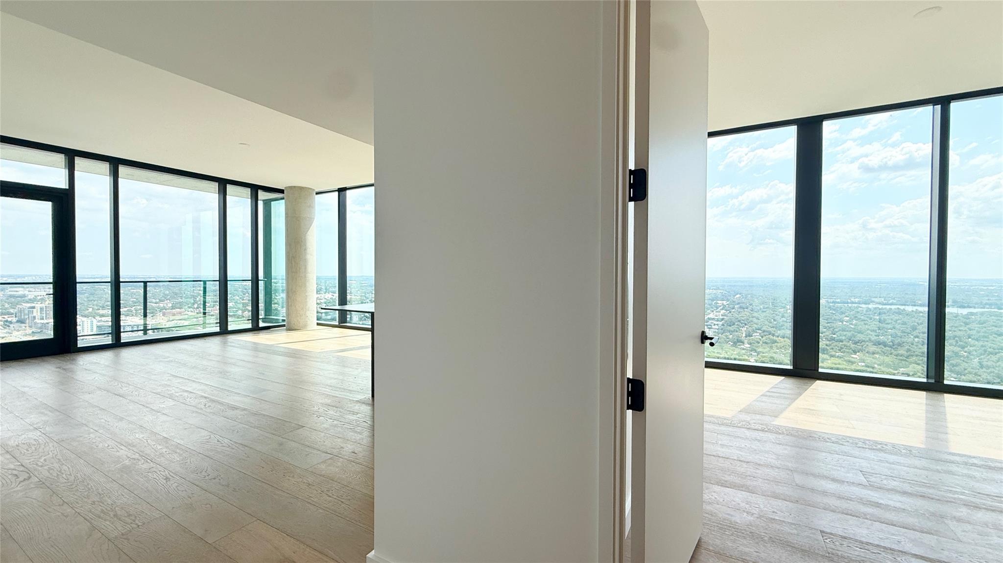 610 Davis St # 4007, Austin, TX 78701