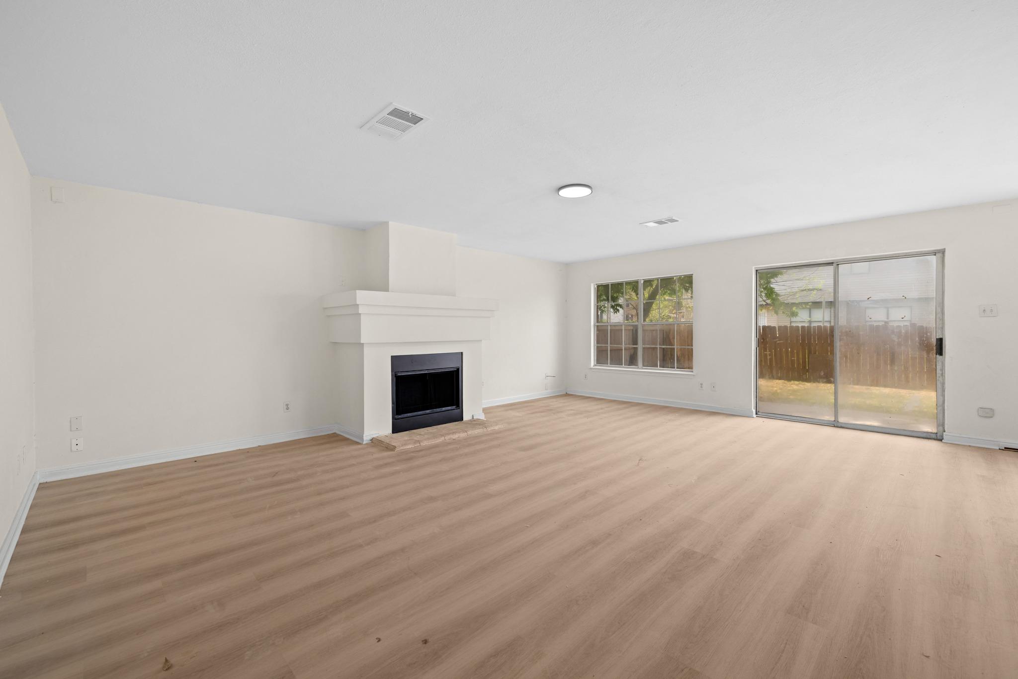 1181 Forest Bluff Trl, Round Rock, TX 78665