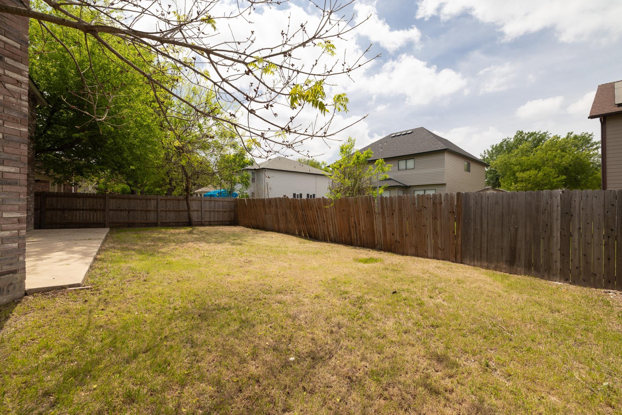 1181 Forest Bluff Trl, Round Rock, TX 78665