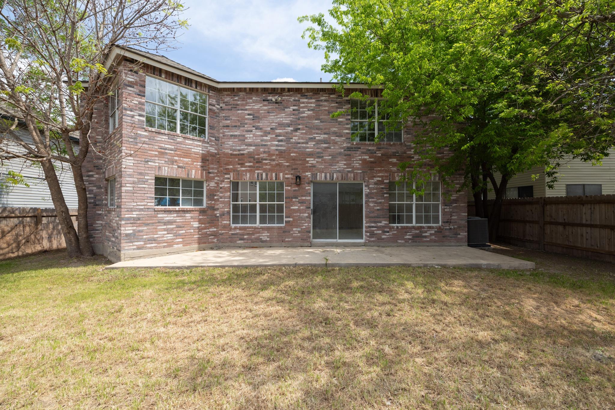 1181 Forest Bluff Trl, Round Rock, TX 78665
