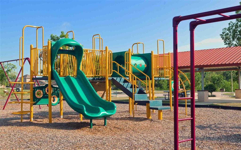 1061 Violet Ln, Kyle, TX 78640