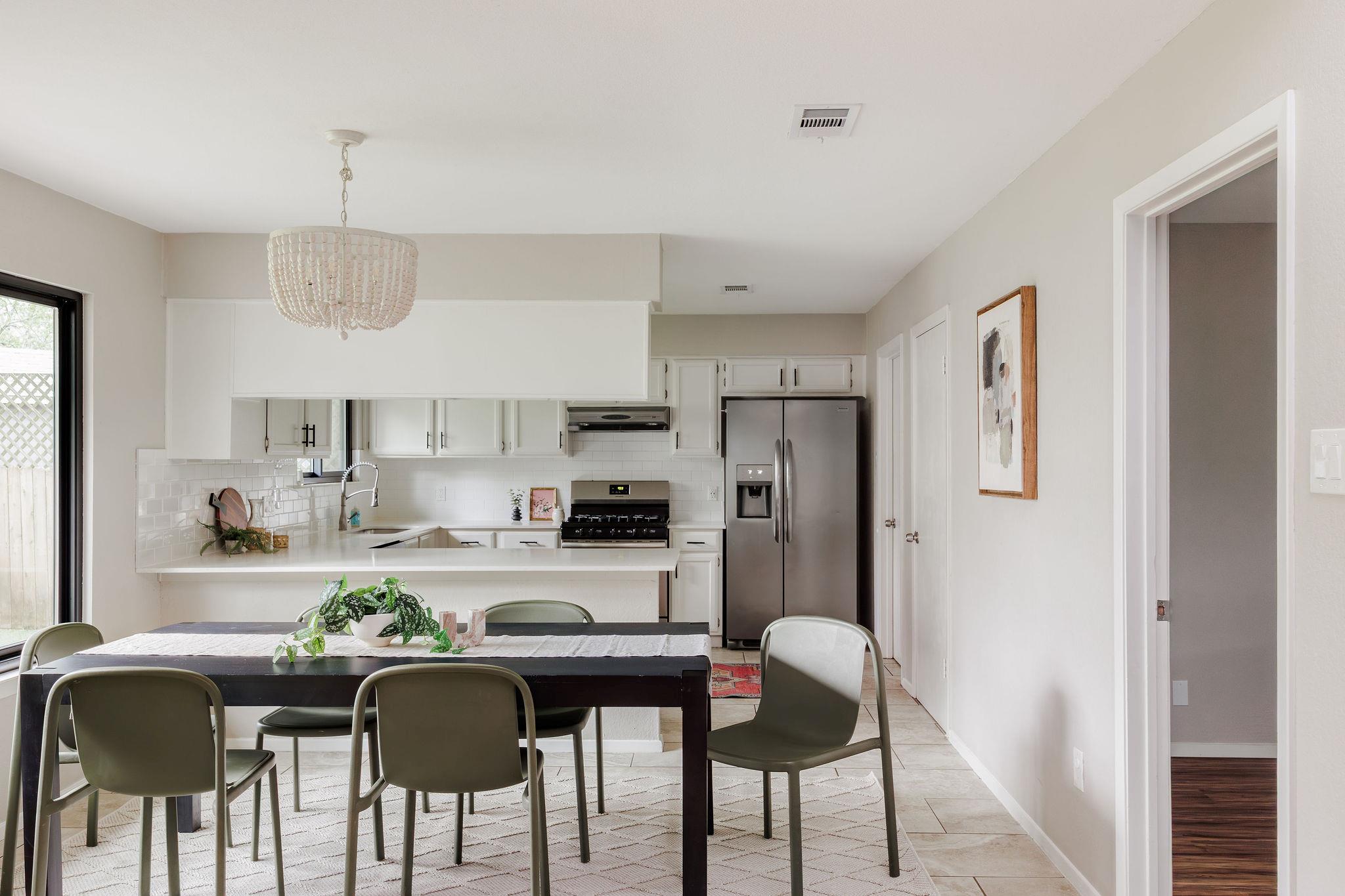 9219 Independence Loop, Austin, TX 78748