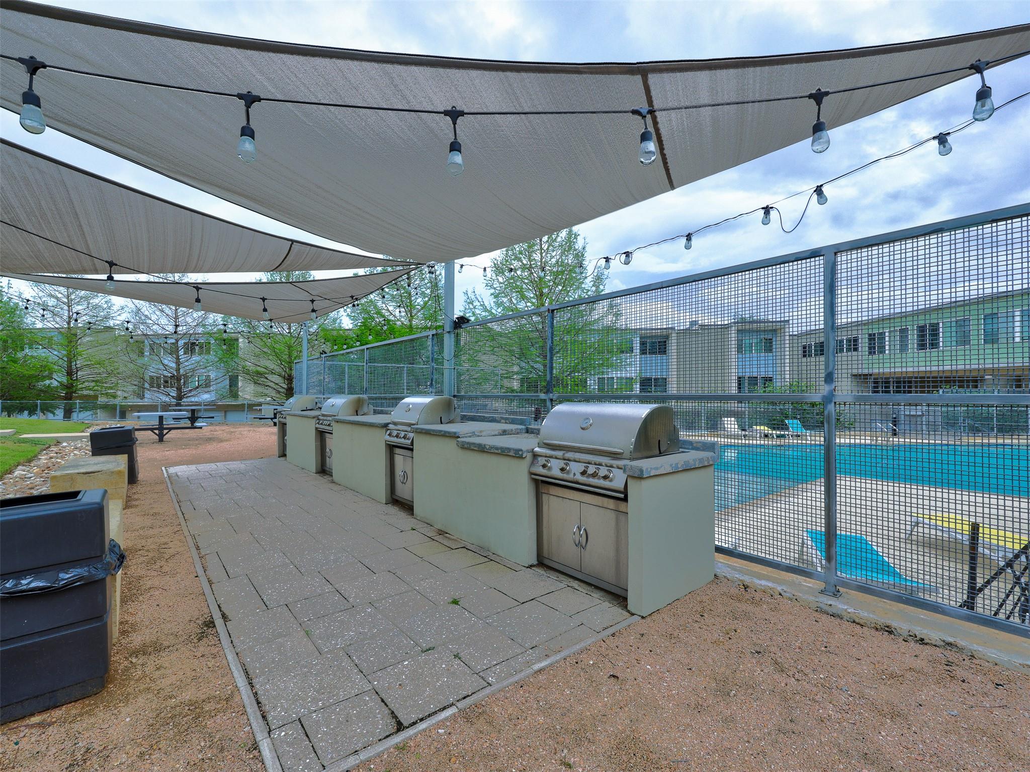 604 N Bluff Dr # 151, Austin, TX 78745