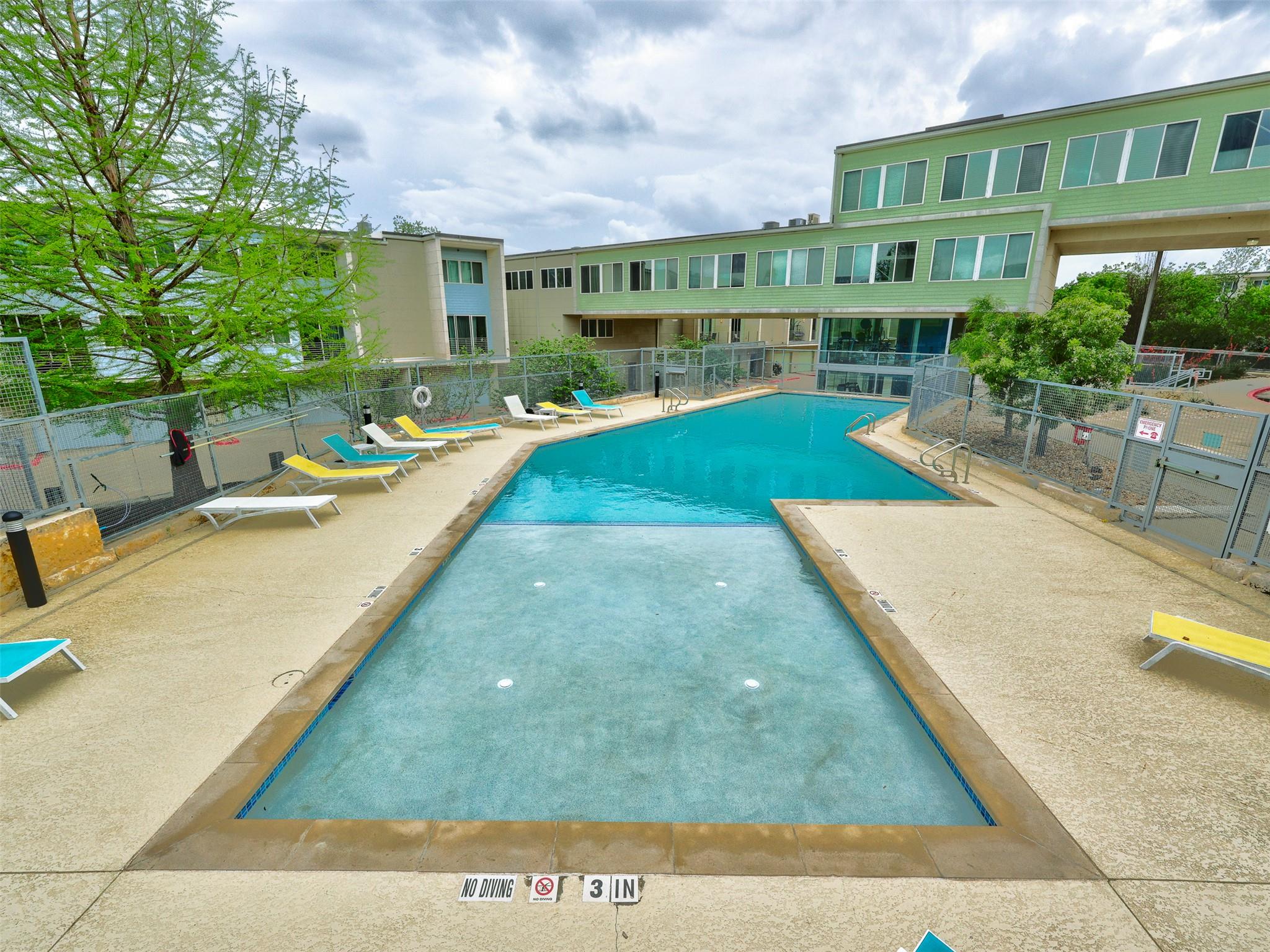 604 N Bluff Dr # 151, Austin, TX 78745