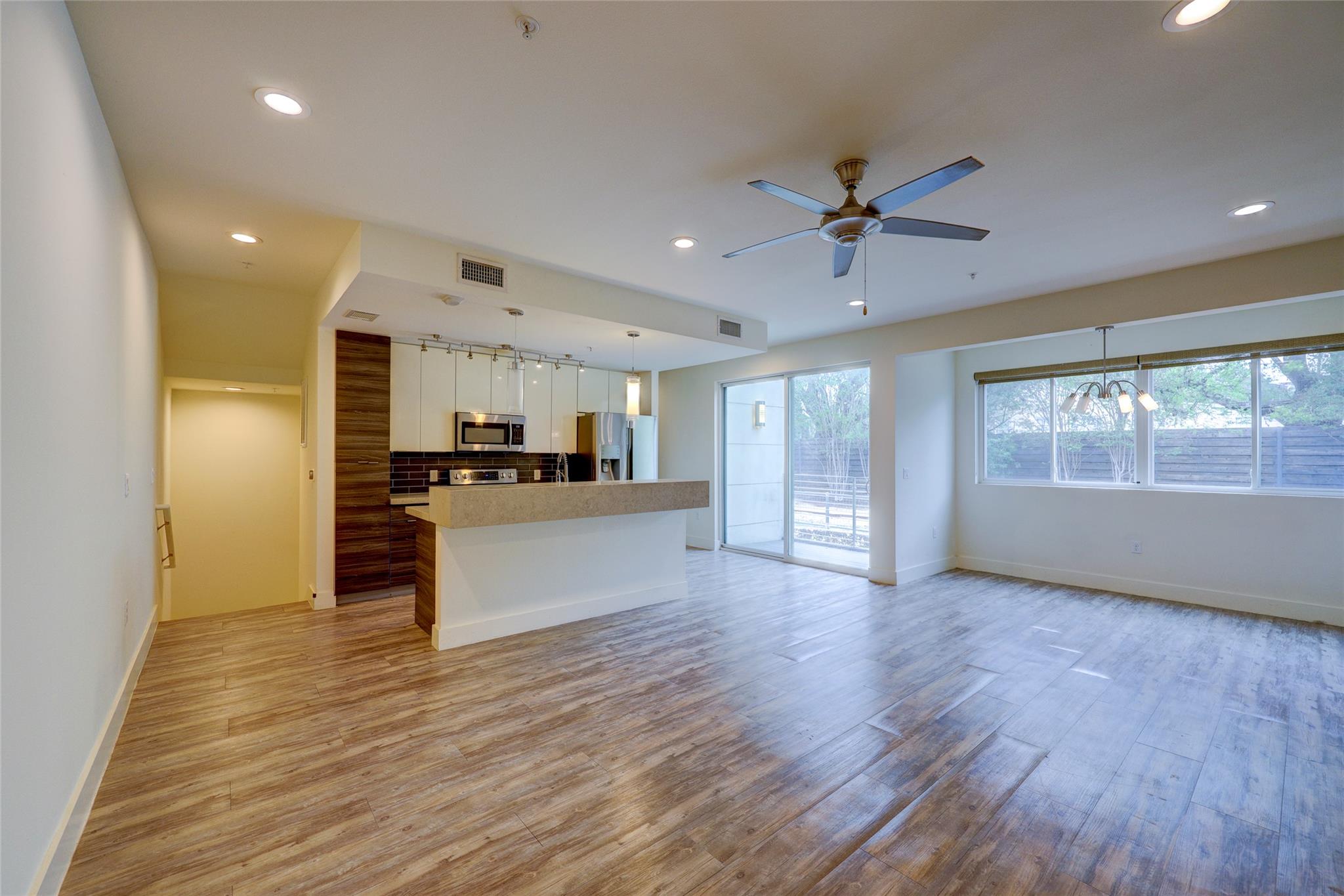 604 N Bluff Dr # 151, Austin, TX 78745