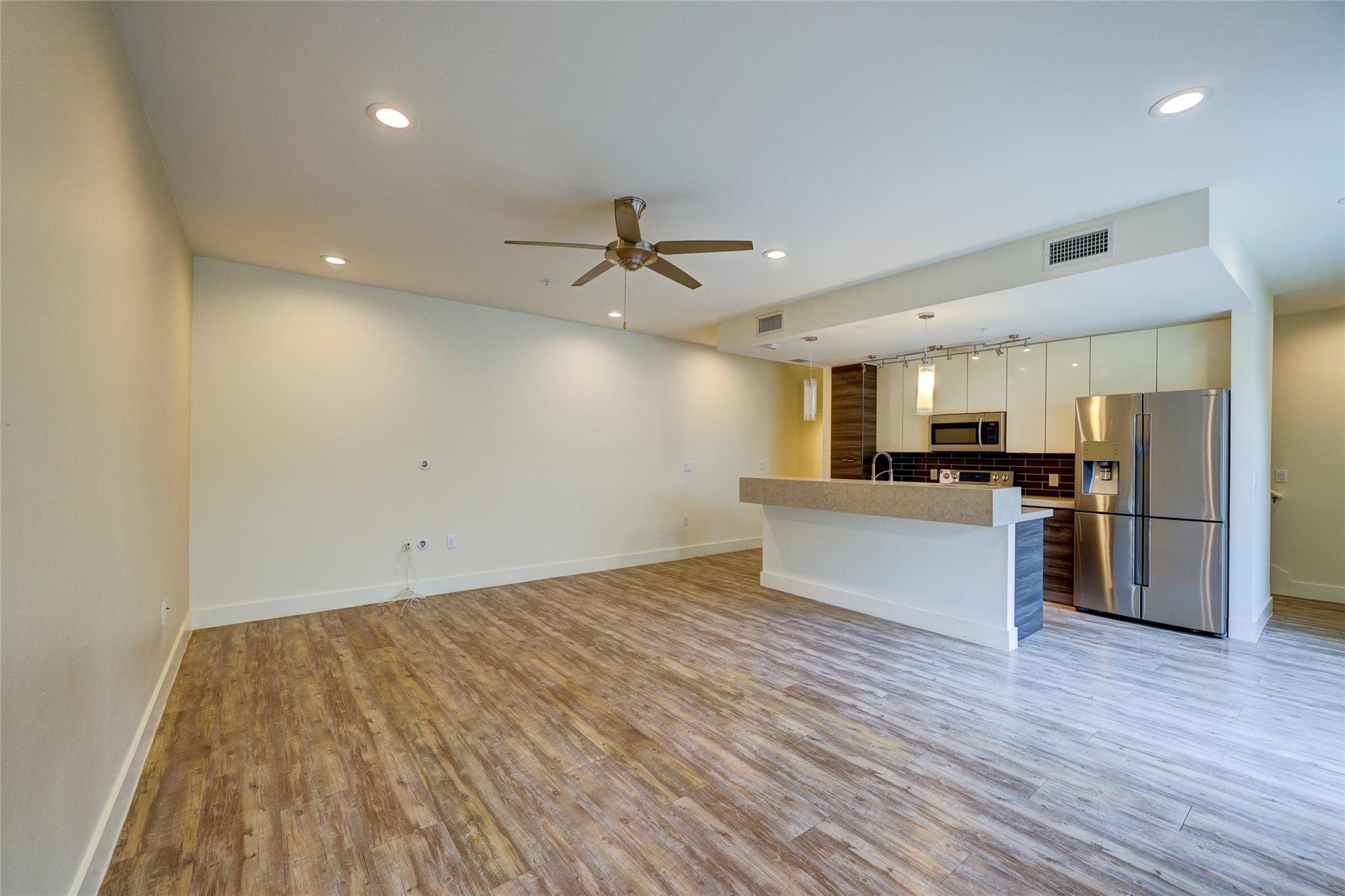 604 N Bluff Dr # 151, Austin, TX 78745