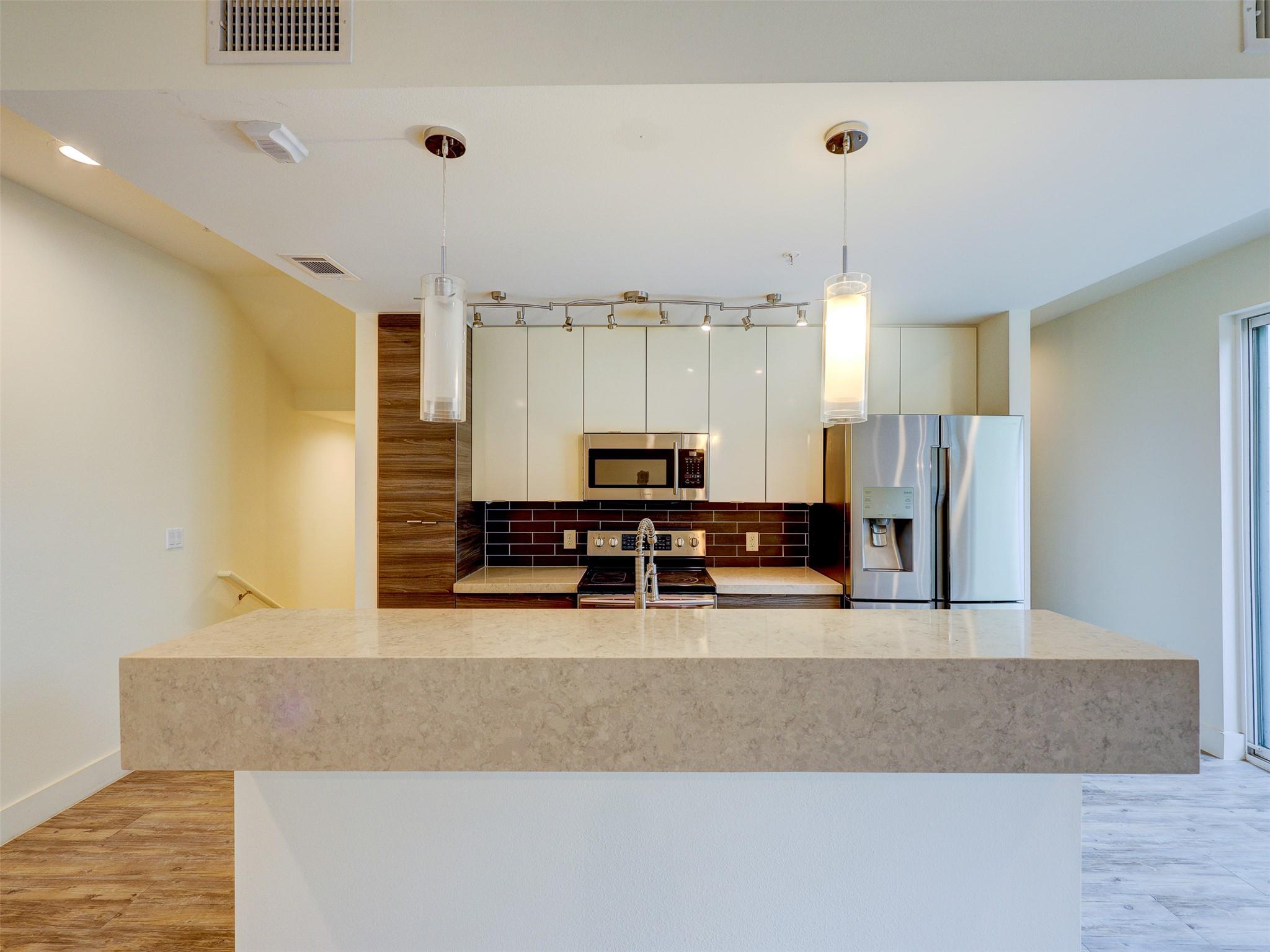 604 N Bluff Dr # 151, Austin, TX 78745