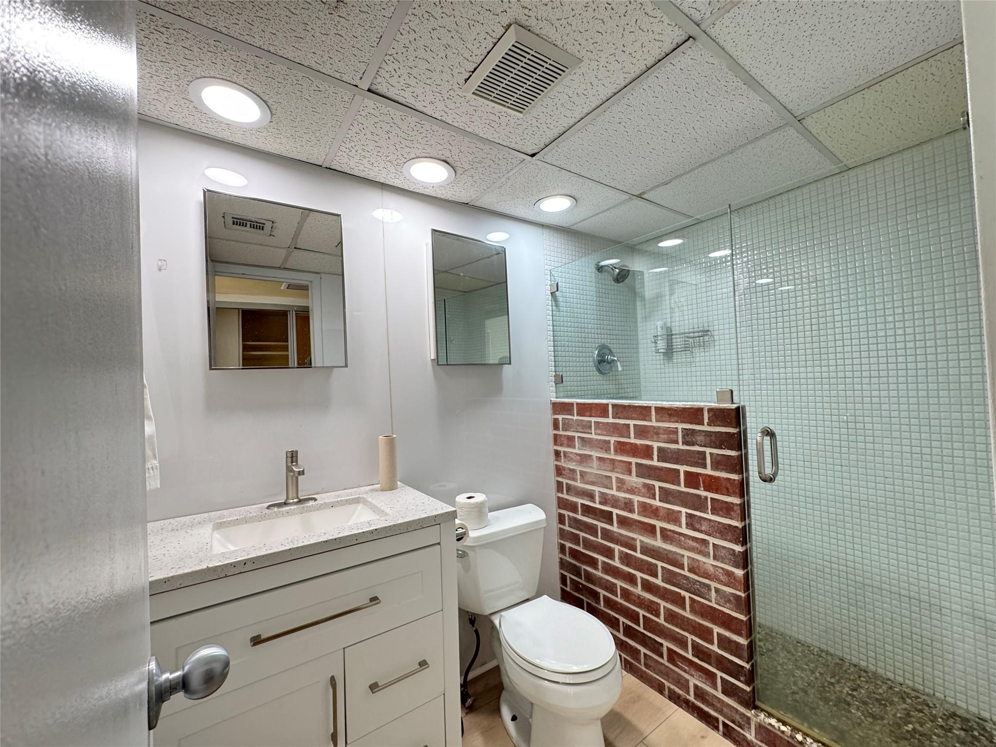 1800 Lavaca St # A705, Austin, TX 78701