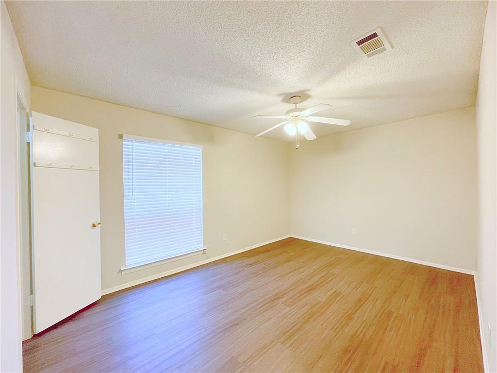 11807 Knights Brg, Austin, TX 78759