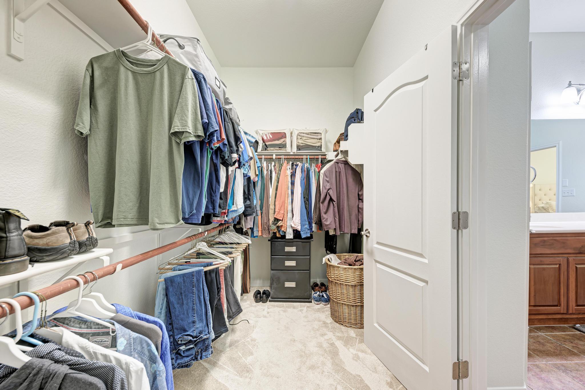 518 Victoria Dr, Cedar Park, TX 78613