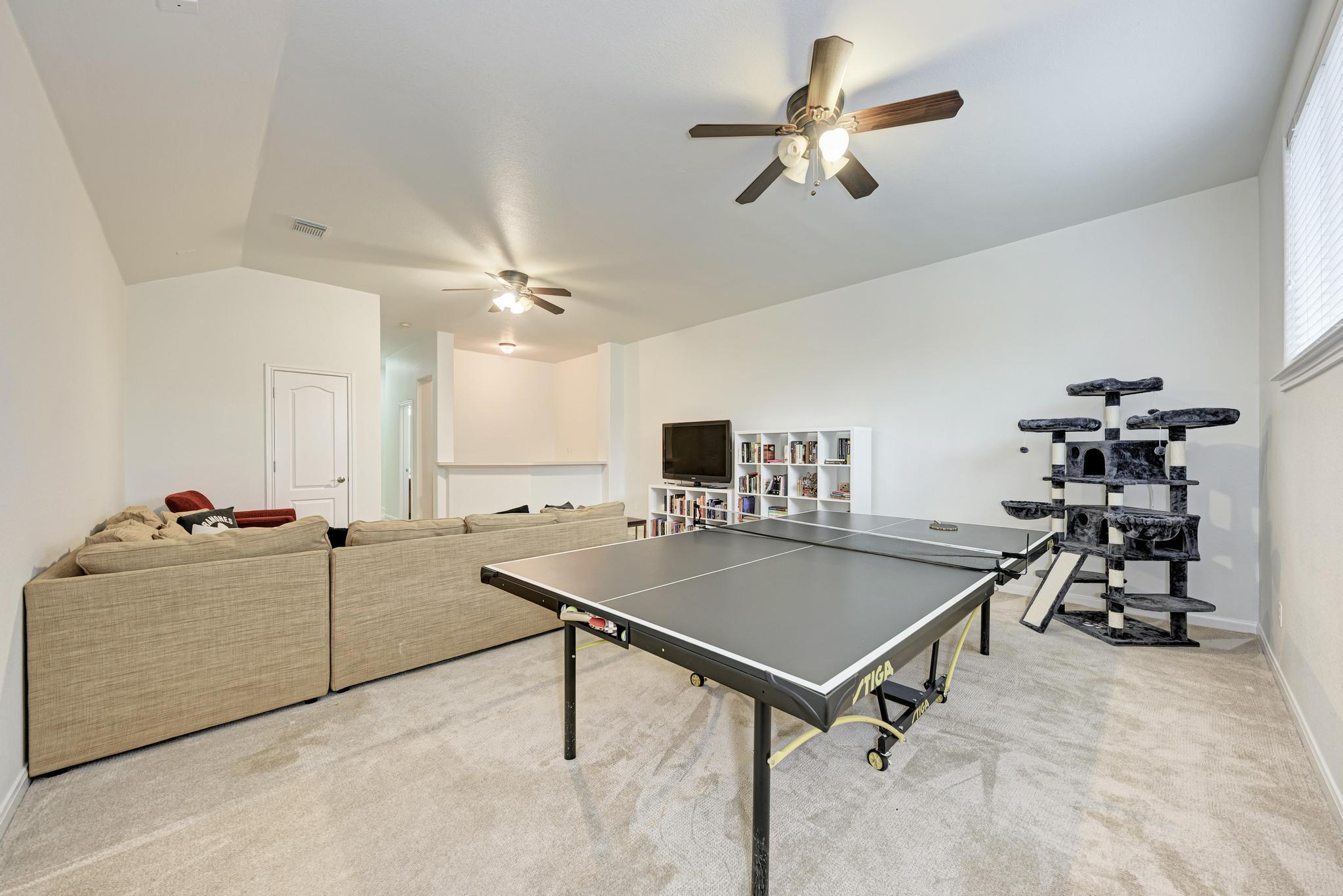 518 Victoria Dr, Cedar Park, TX 78613