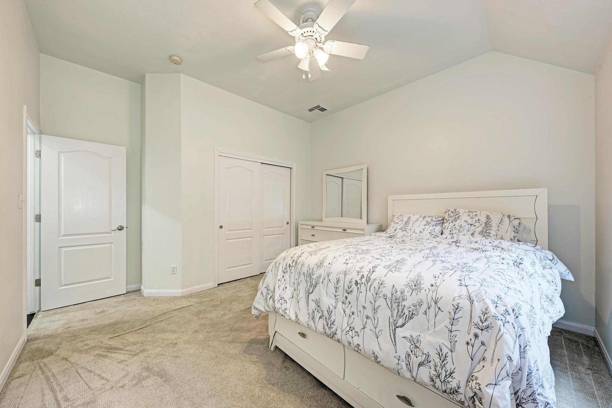 518 Victoria Dr, Cedar Park, TX 78613