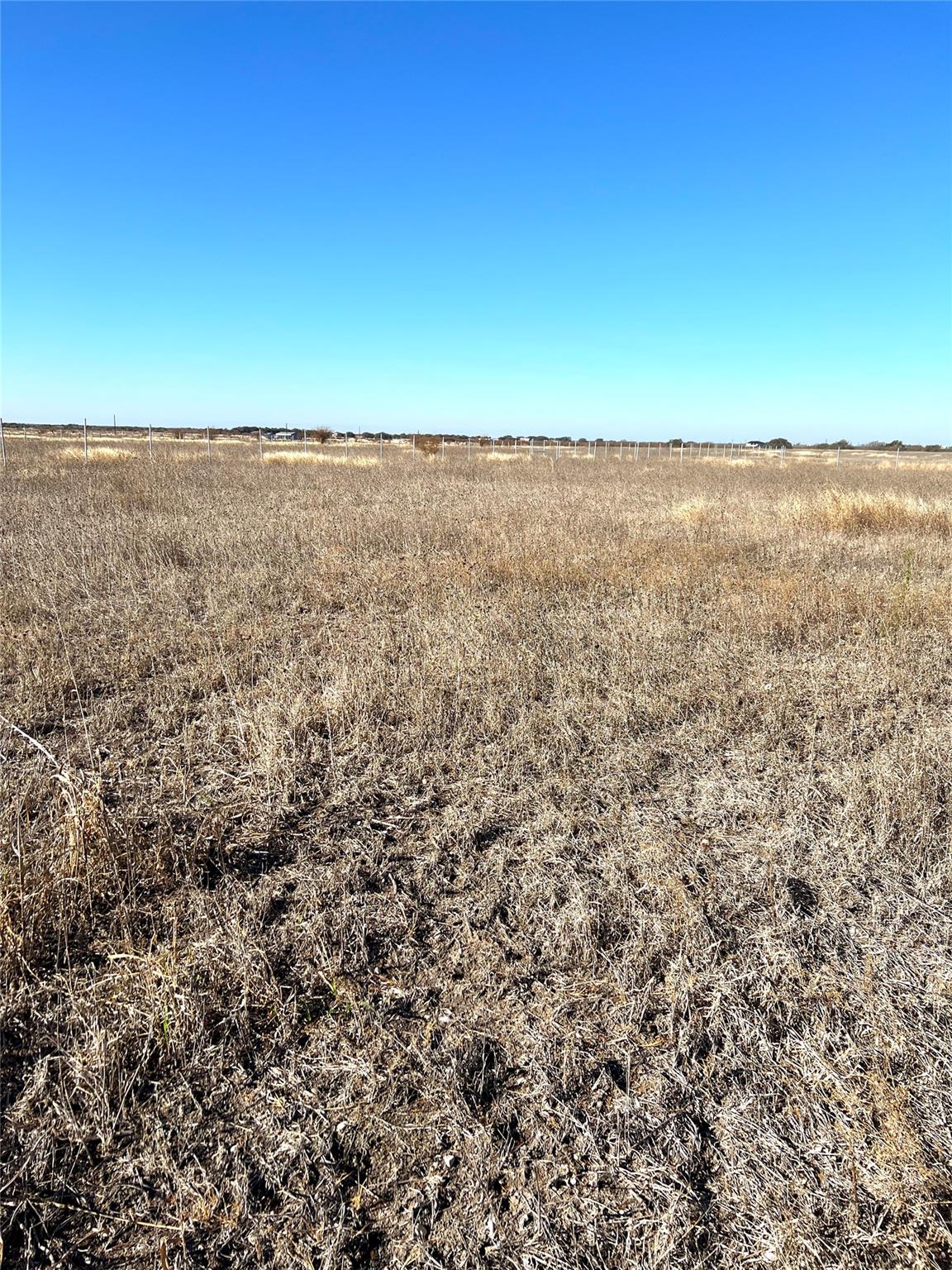 680 County Rd 520 Rd, Hondo, TX 78850