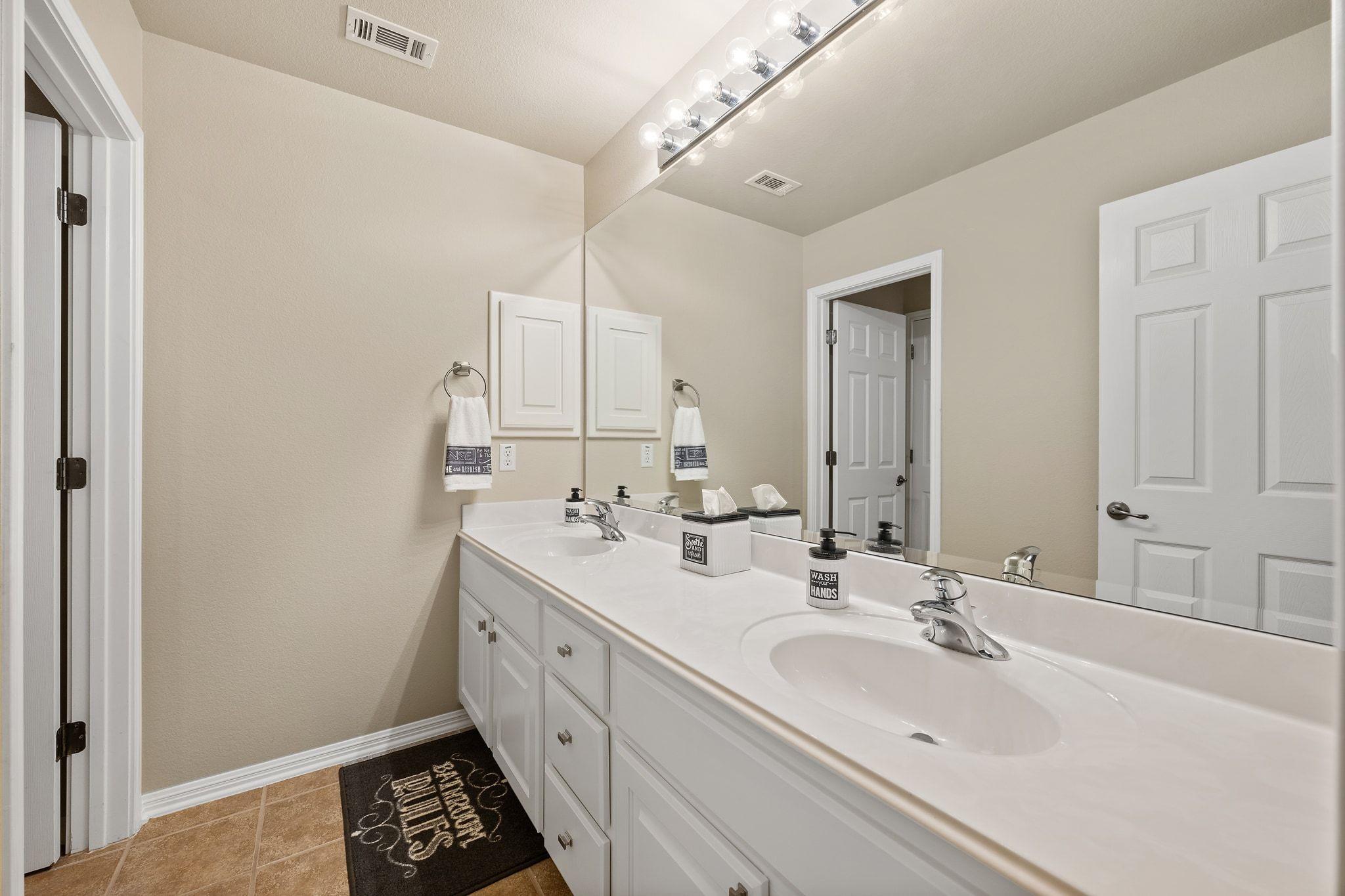 12709 Pinto Chase Ct, Austin, TX 78732