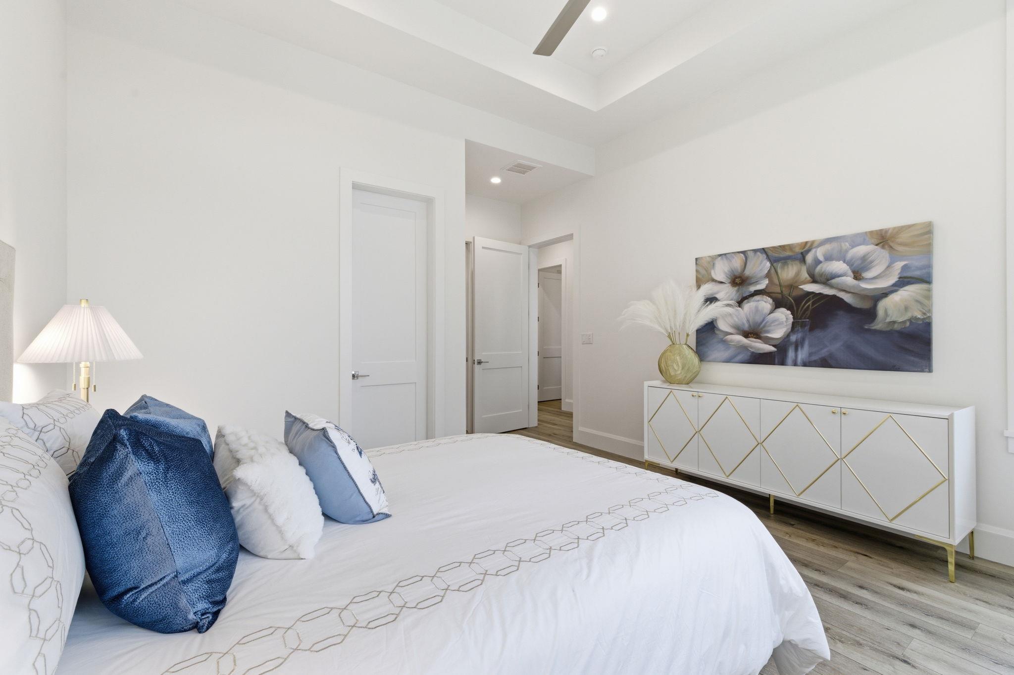 136 S Shorewood Dr, Granite Shoals, TX 78654