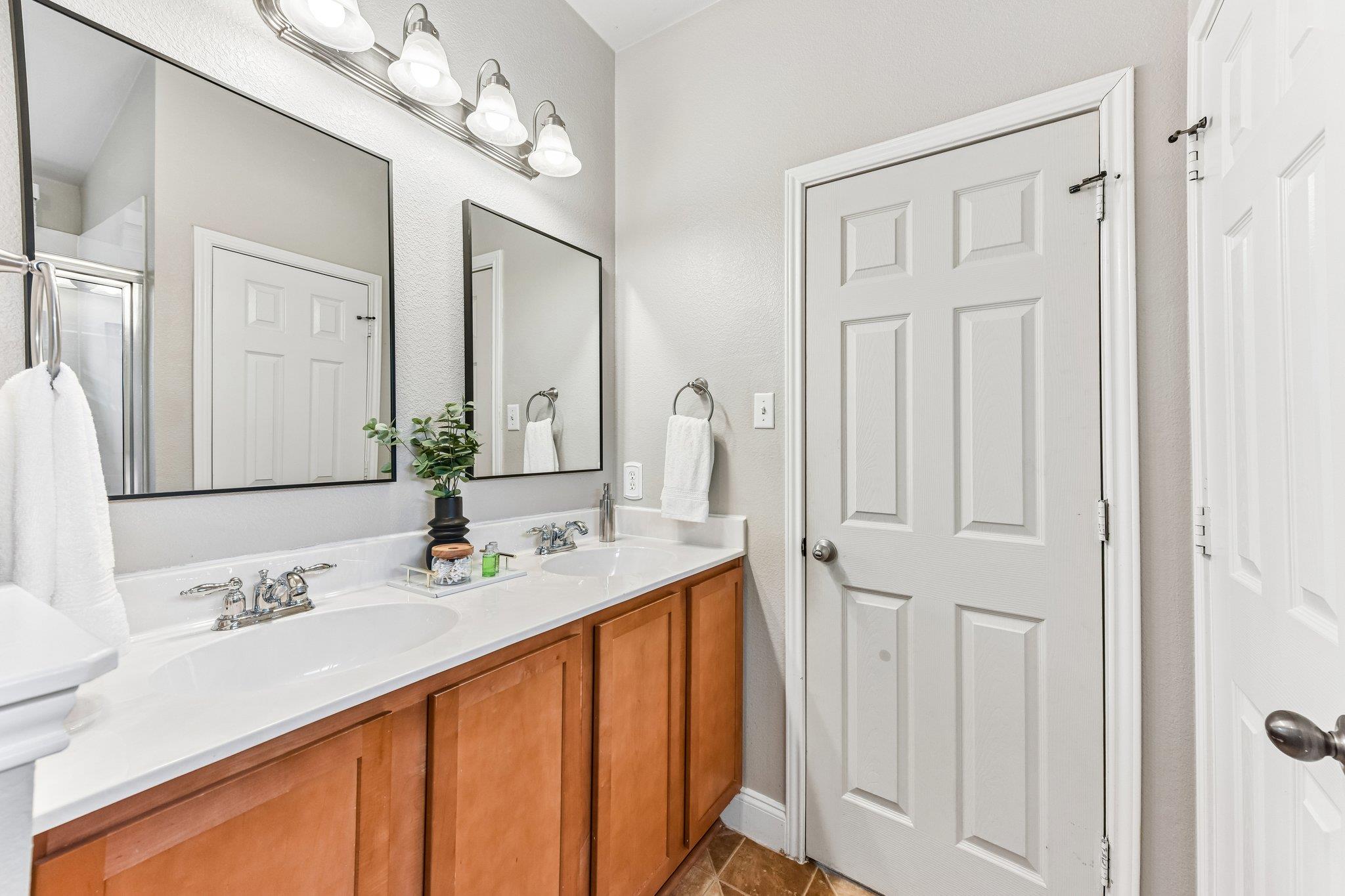 1409 Kendalia St # 350, Austin, TX 78748