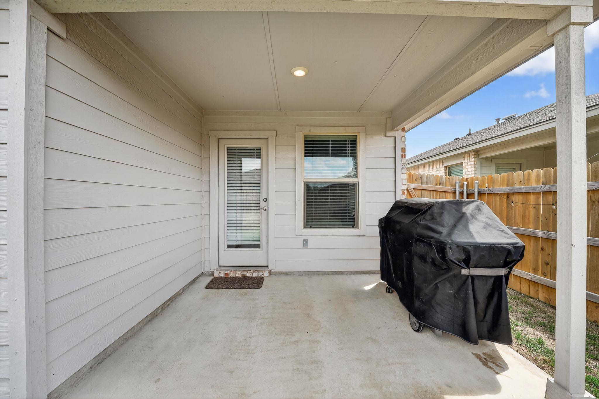 117 Halford Rd, Georgetown, TX 78633