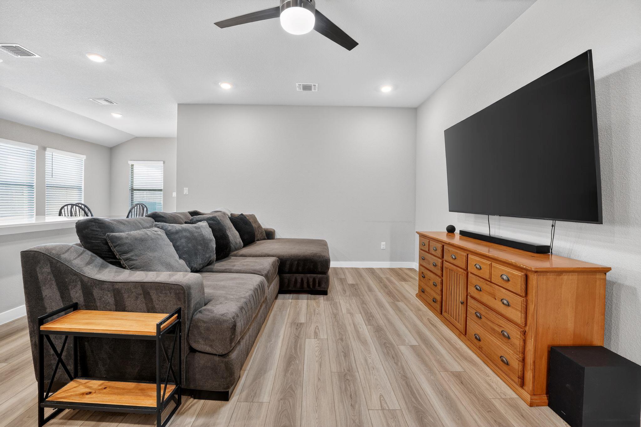 117 Halford Rd, Georgetown, TX 78633