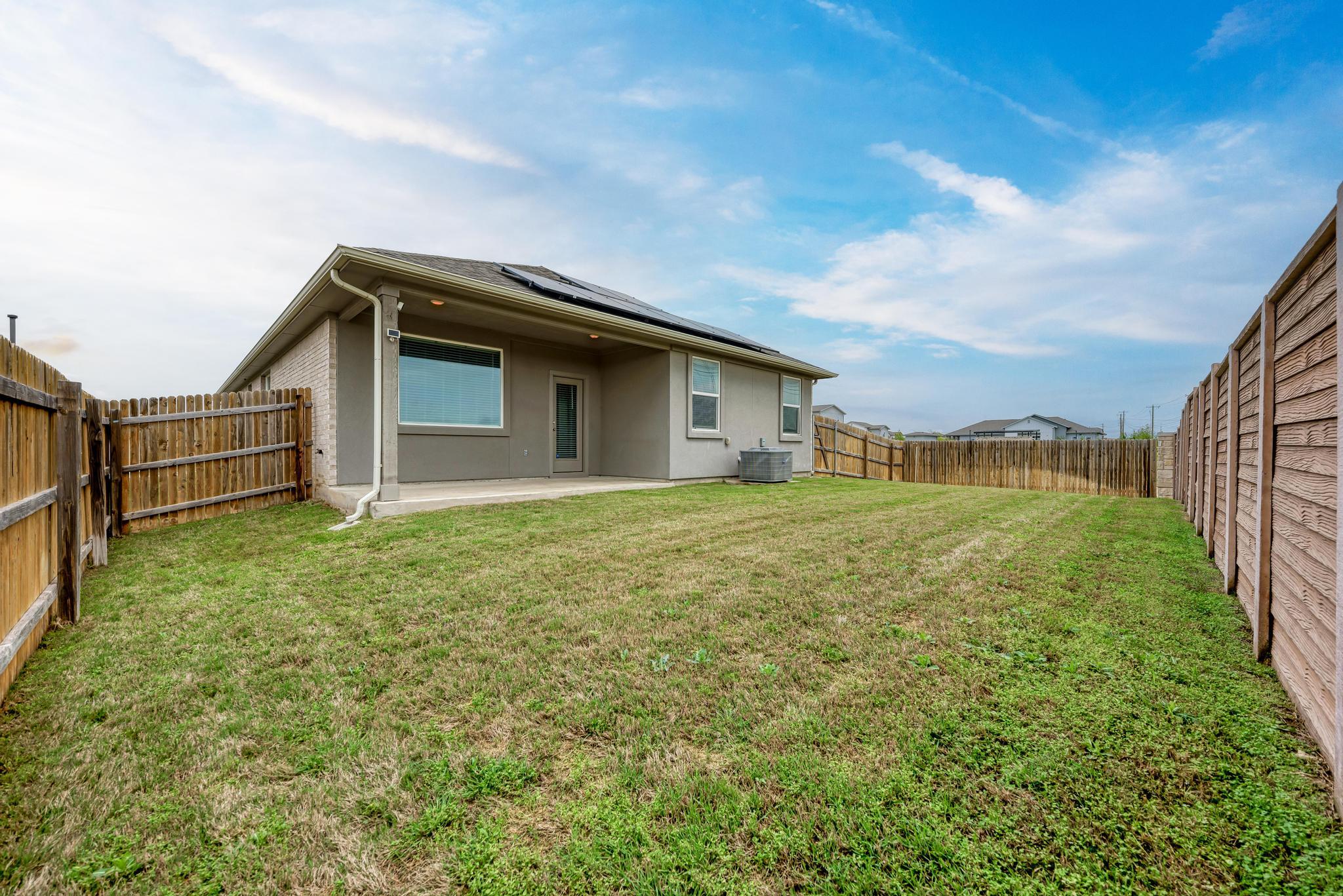 208 Abby Rd, Georgetown, TX 78626