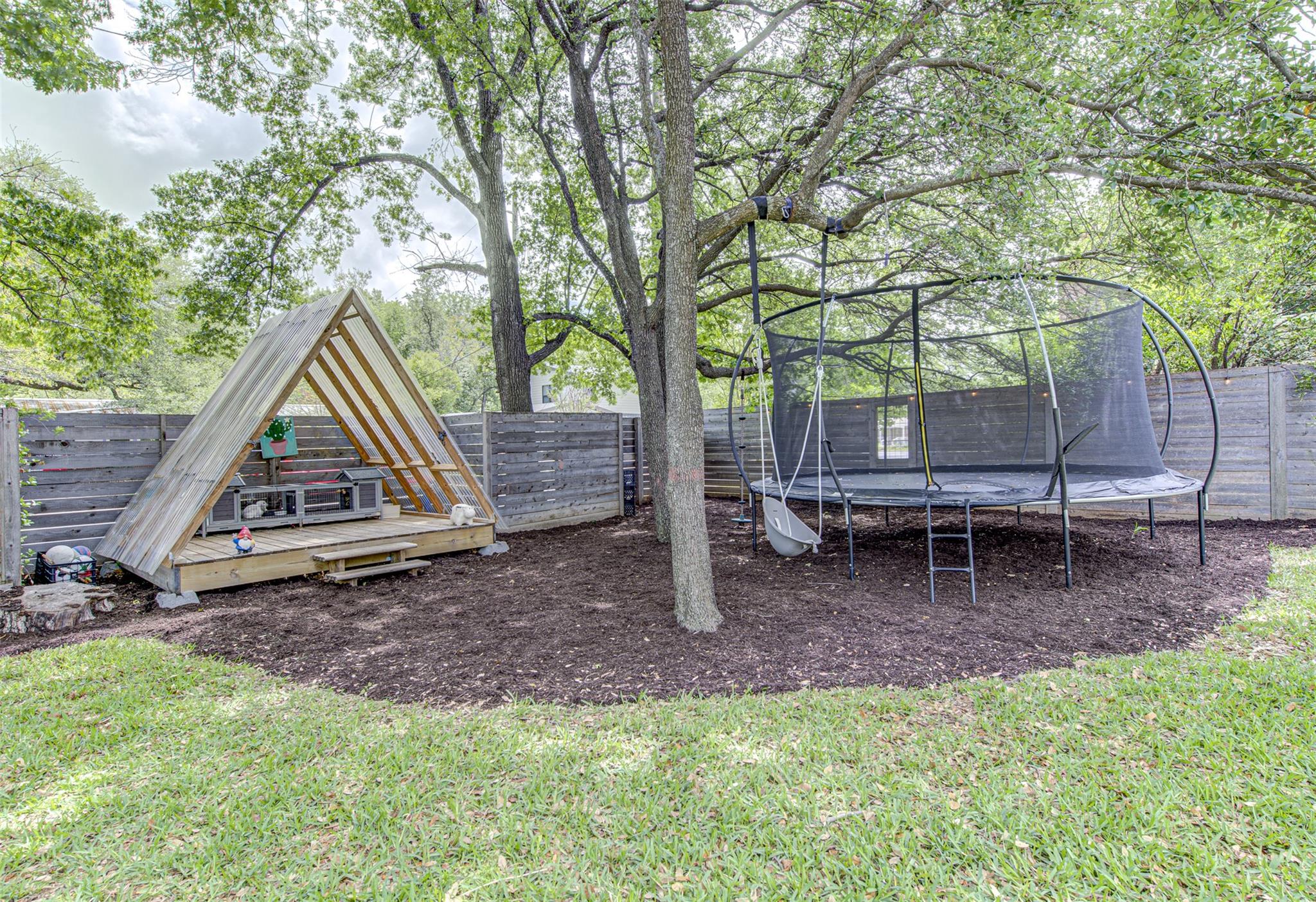 2601 Geraghty Ave, Austin, TX 78757