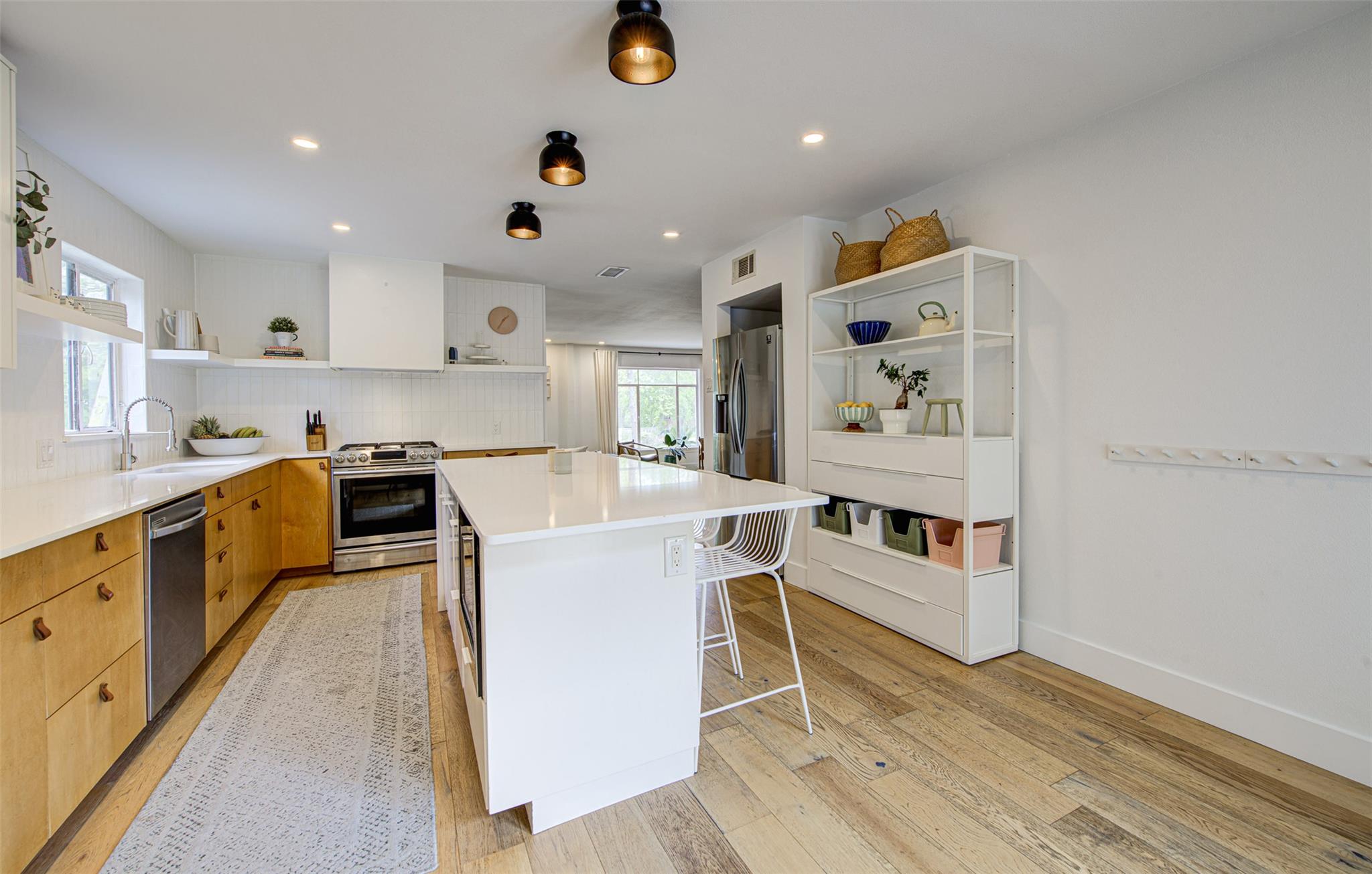 2601 Geraghty Ave, Austin, TX 78757