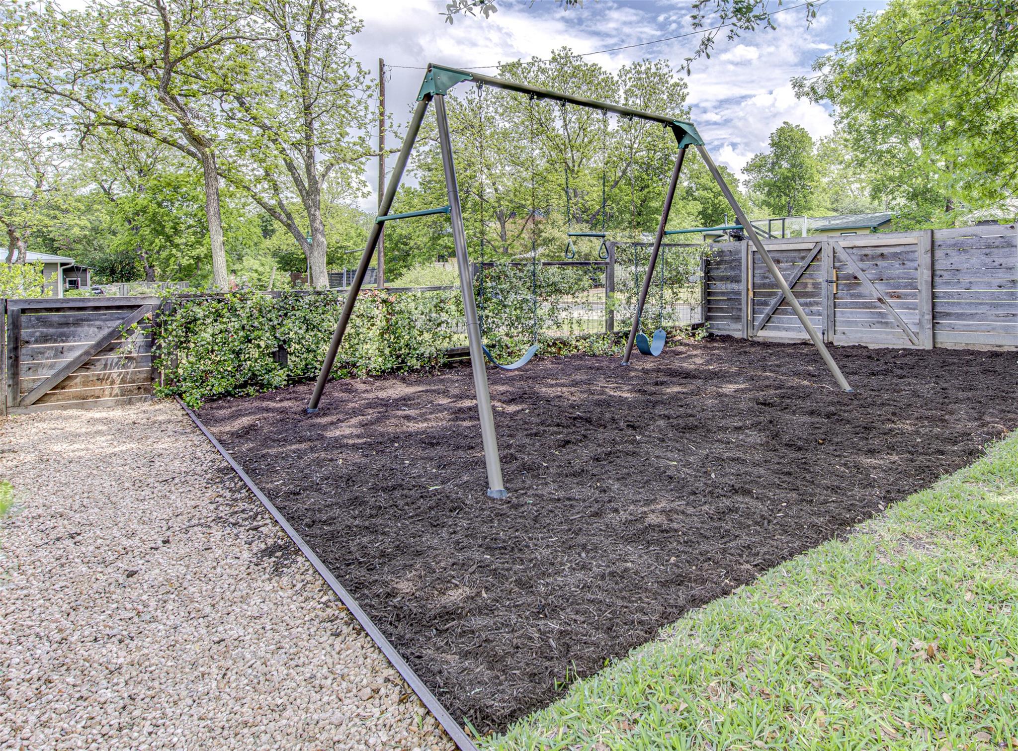 2601 Geraghty Ave, Austin, TX 78757