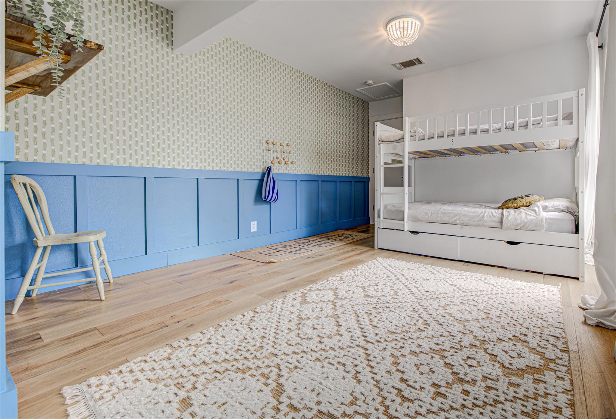 2601 Geraghty Ave, Austin, TX 78757