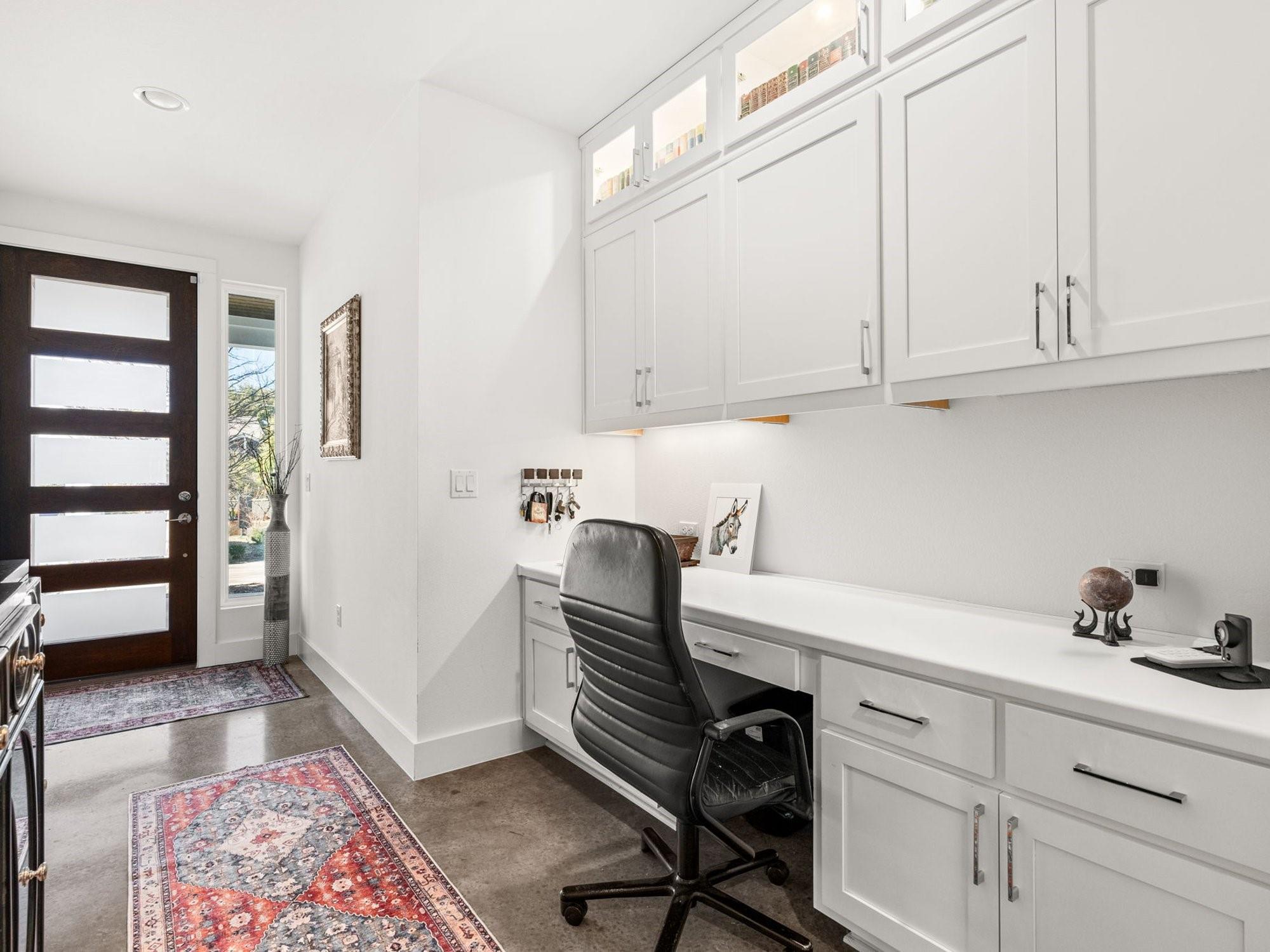 3711 Garden Villa Ln # A, Austin, TX 78704