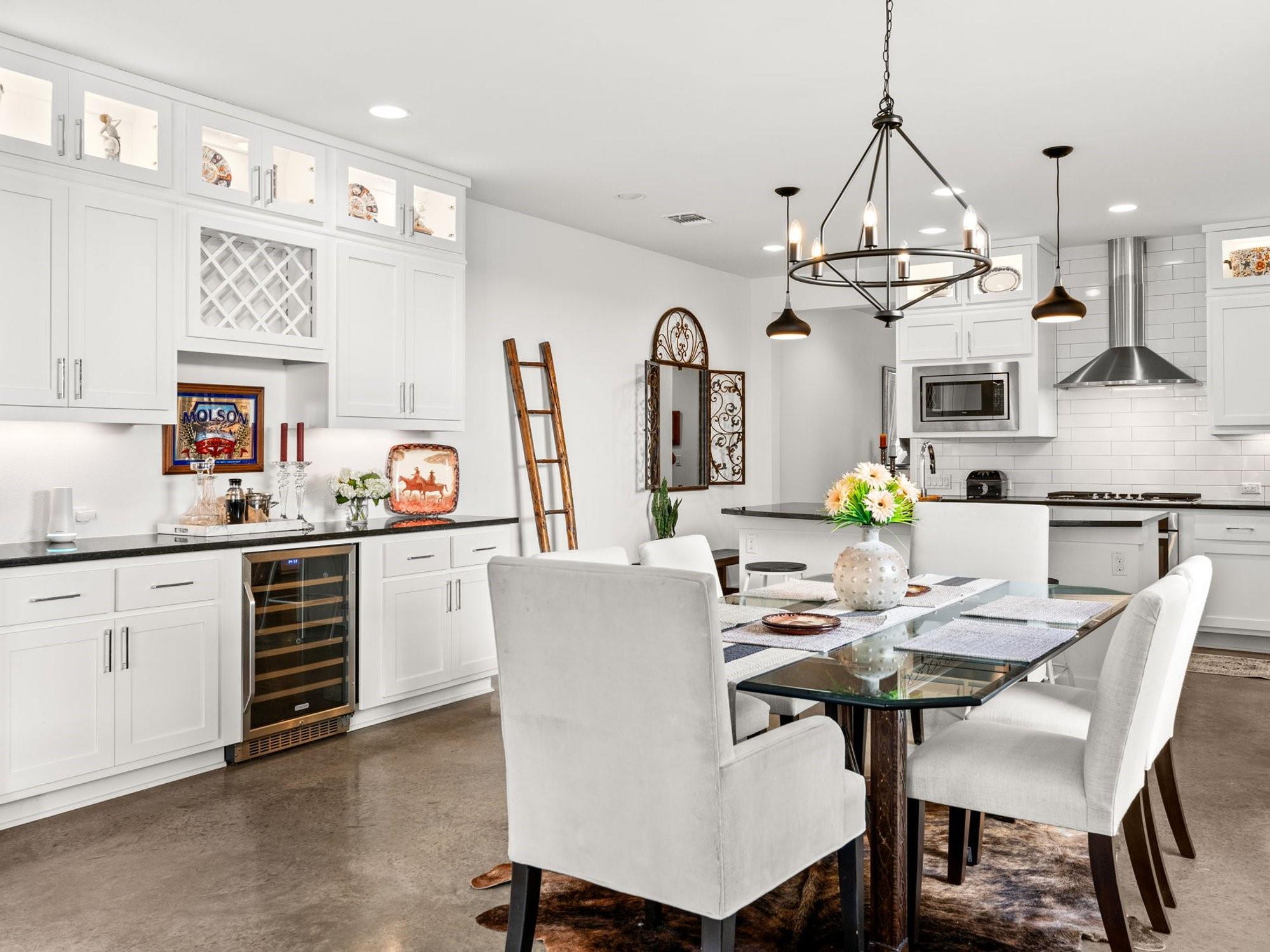 3711 Garden Villa Ln # A, Austin, TX 78704