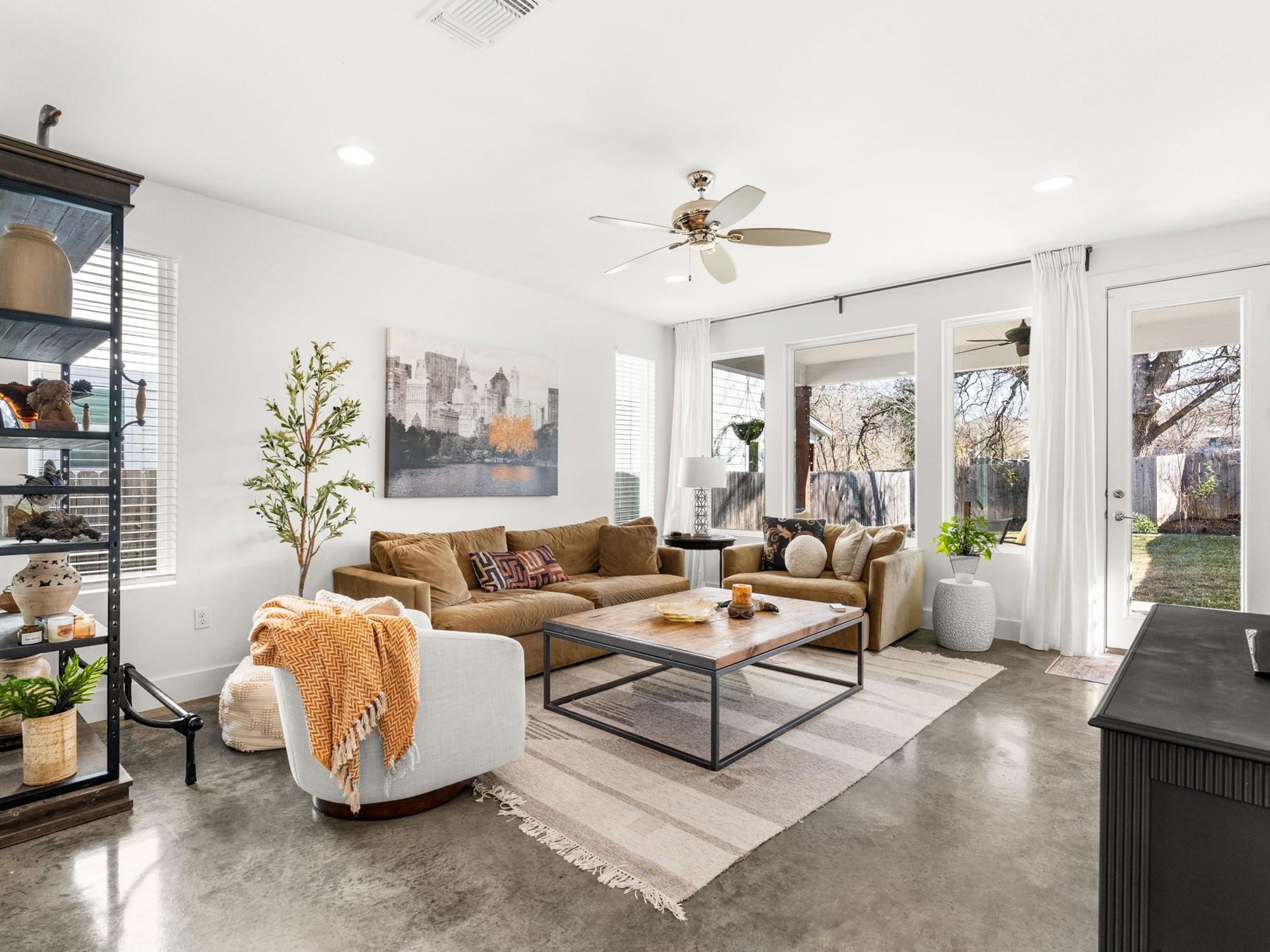 3711 Garden Villa Ln # A, Austin, TX 78704