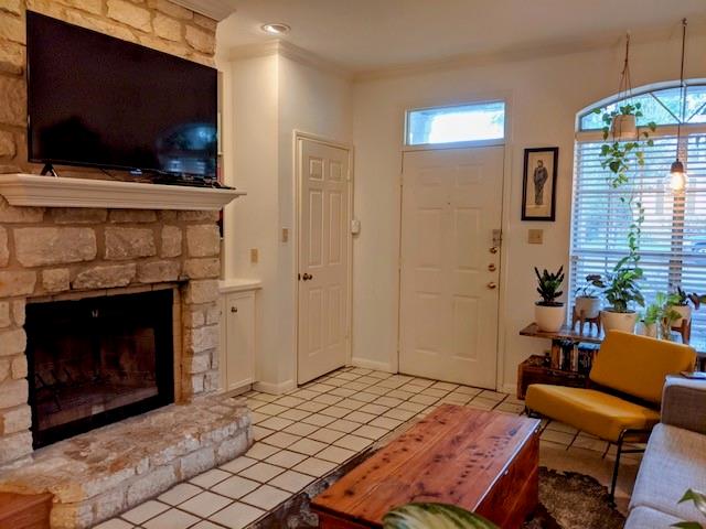 639 W 31 1/2 St, Austin, TX 78705