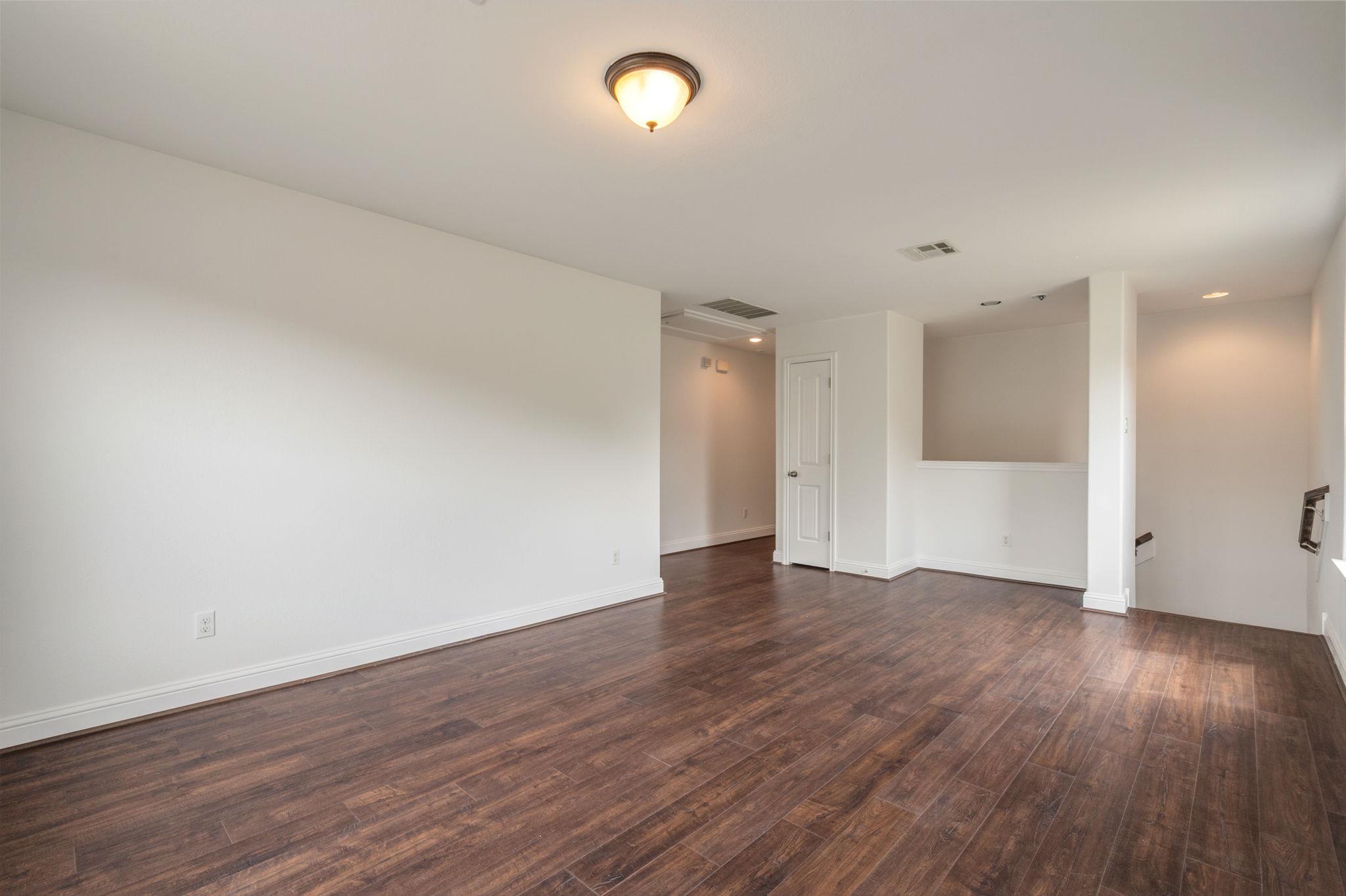 6004 Whipple Way, Austin, TX 78745