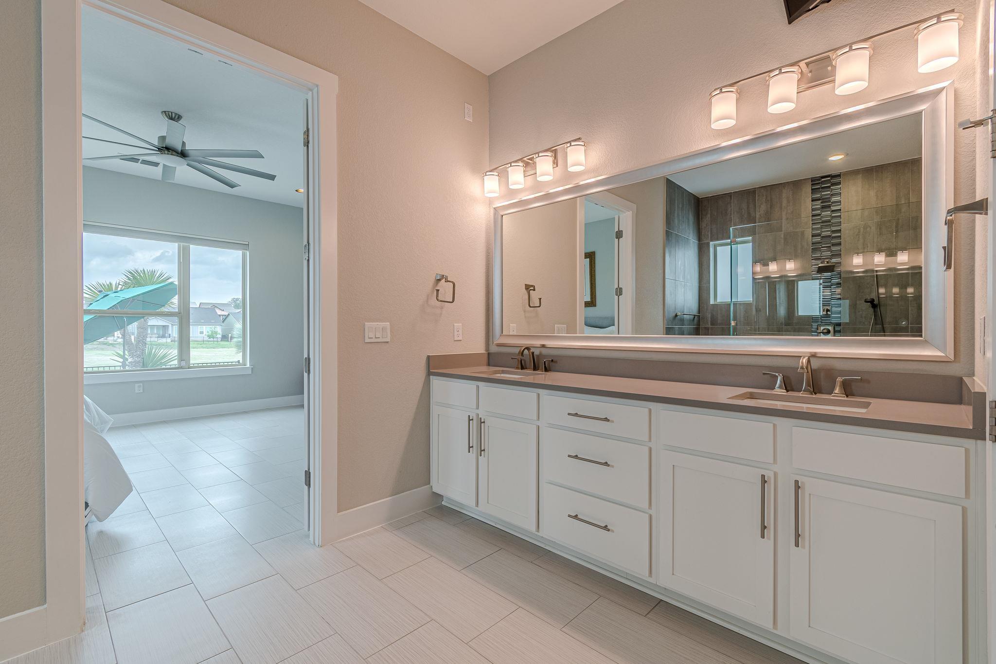 205 Playing Cypress Dr, San Marcos, TX 78666