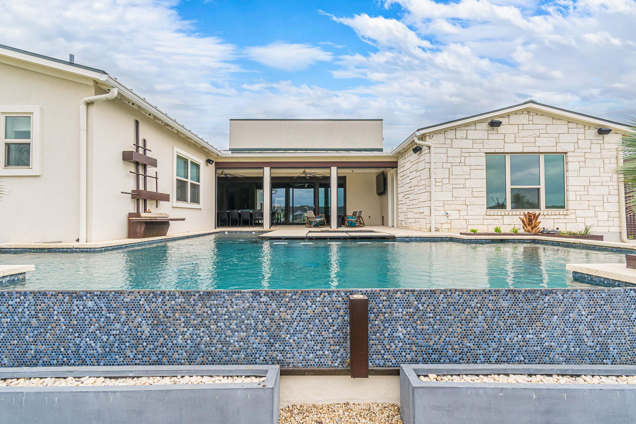 205 Playing Cypress Dr, San Marcos, TX 78666