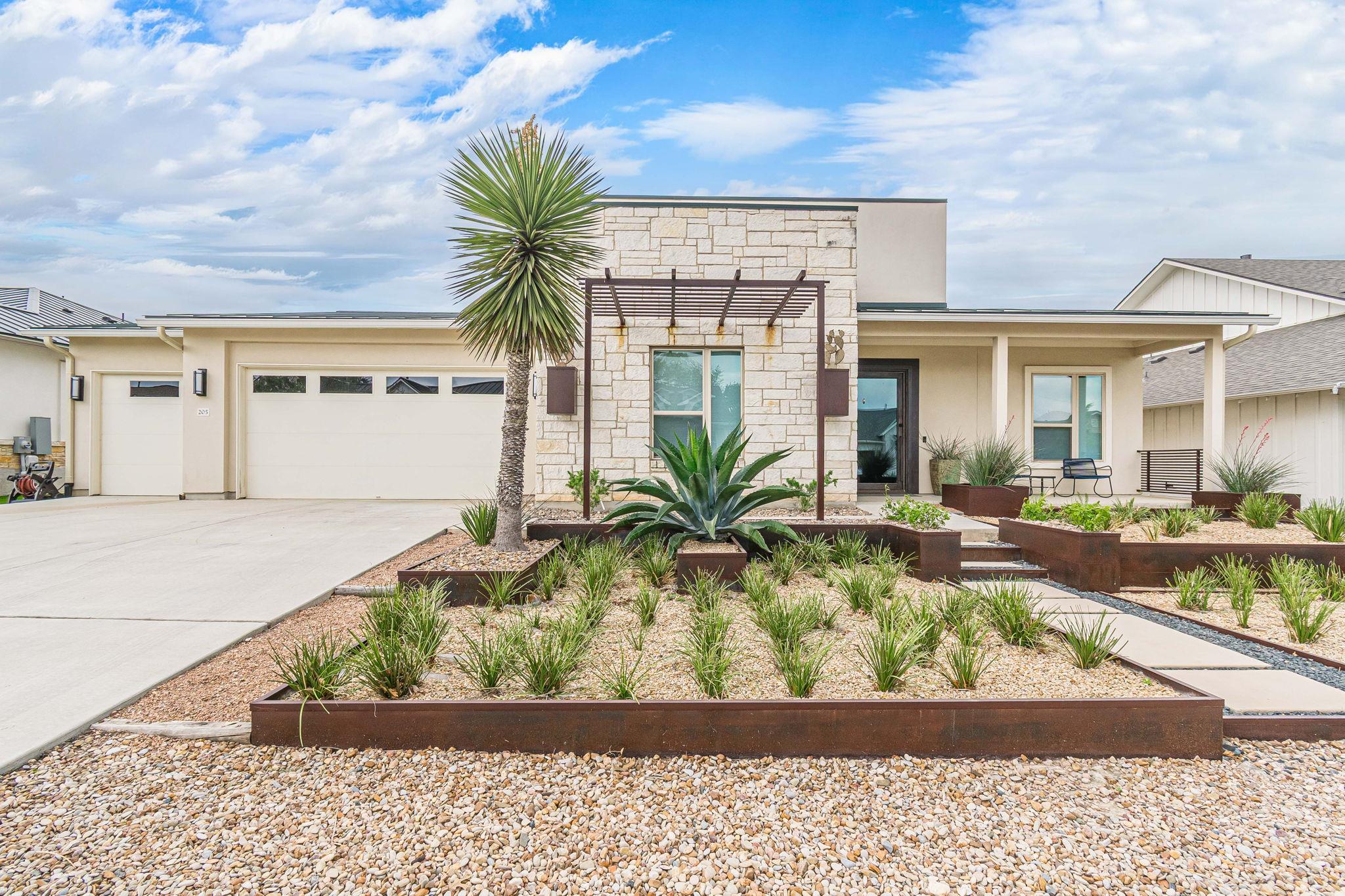 205 Playing Cypress Dr, San Marcos, TX 78666