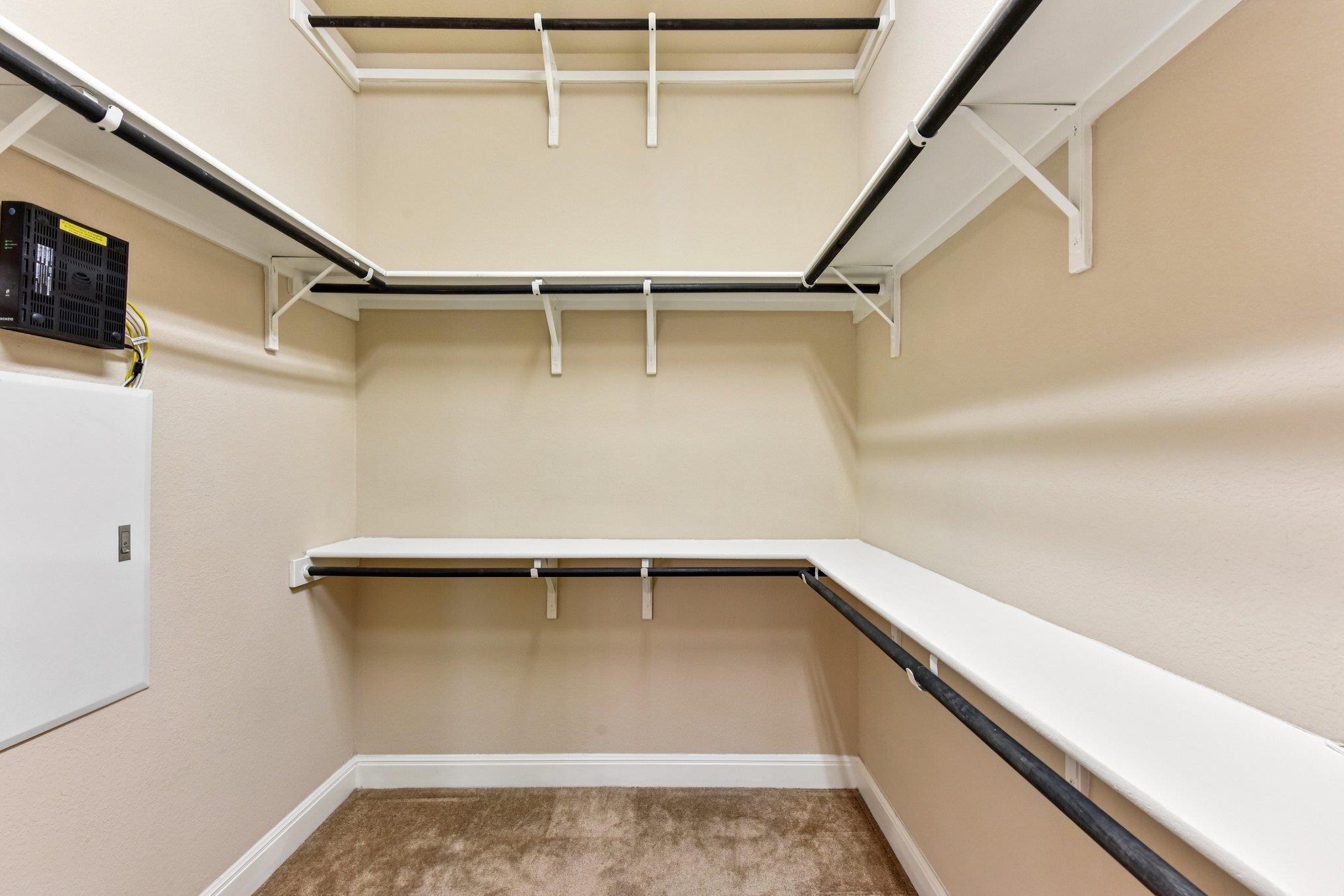 5521 Brady Bayou Cv, Austin, TX 78738